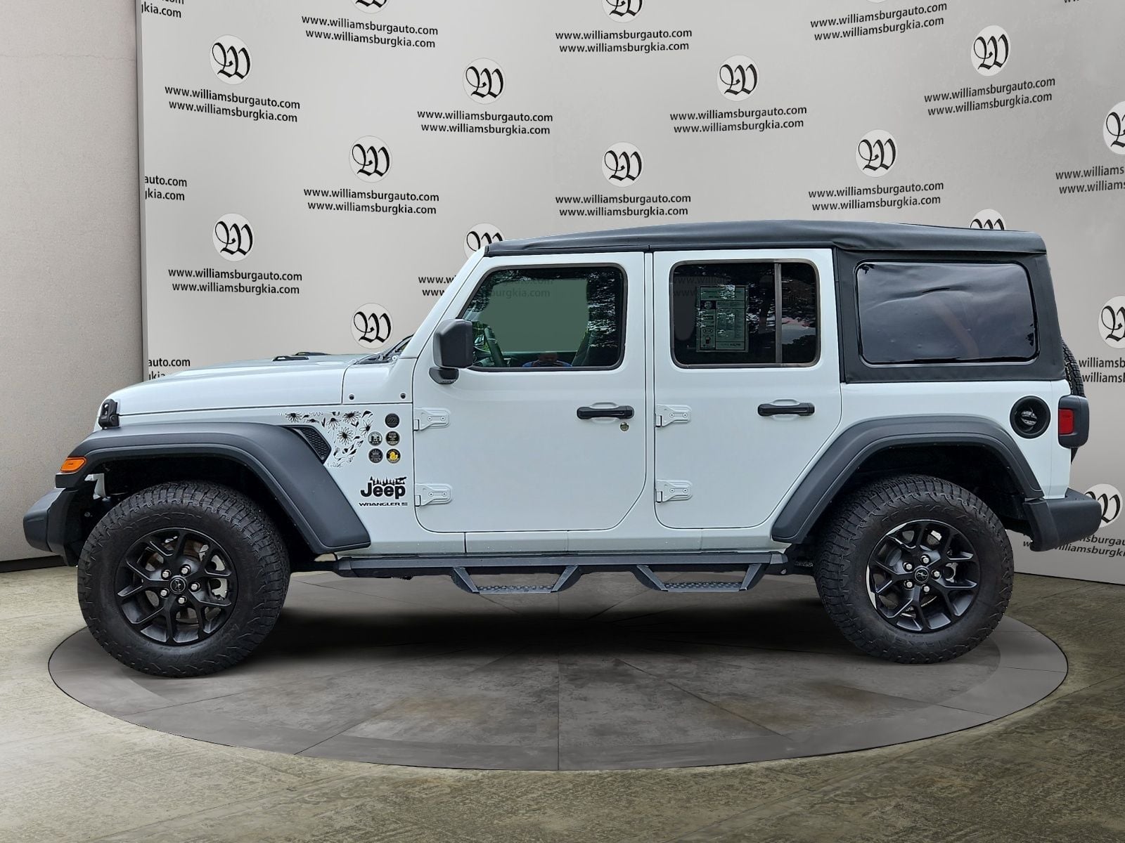 2024 Jeep Wrangler Sport S Photo in Williamsburg VA 23185