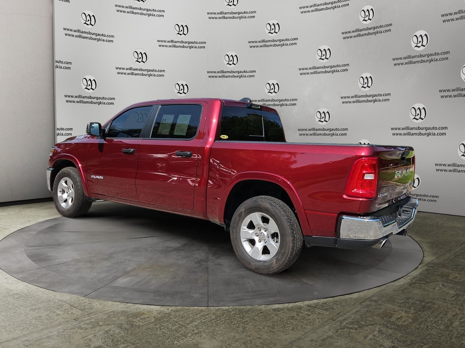 2025 Ram 1500 Big Horn/Lone Star Photo in Williamsburg VA 23185