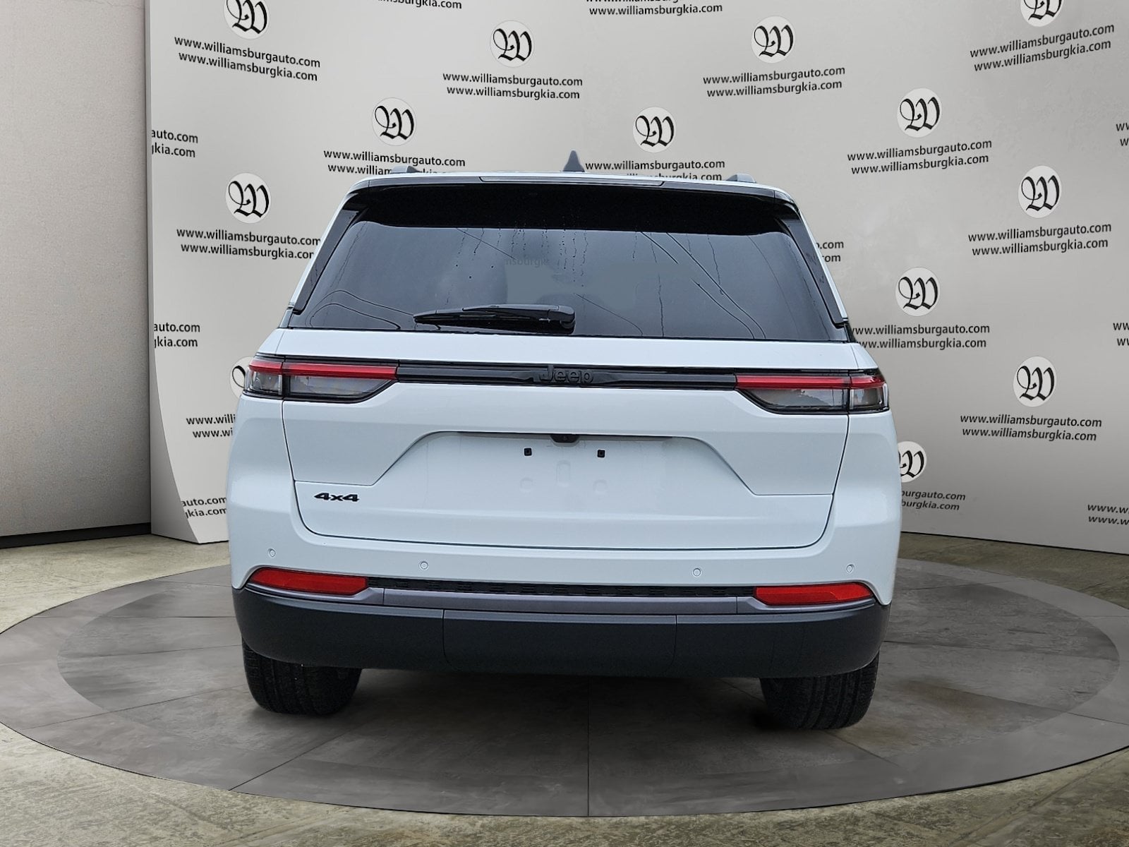 2027 Jeep Grand Cherokee Limited Reserve Photo in Williamsburg VA 23185