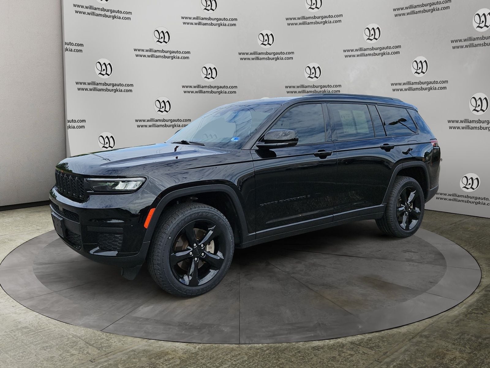 2023 Jeep Grand Cherokee L Altitude Photo in Williamsburg VA 23185