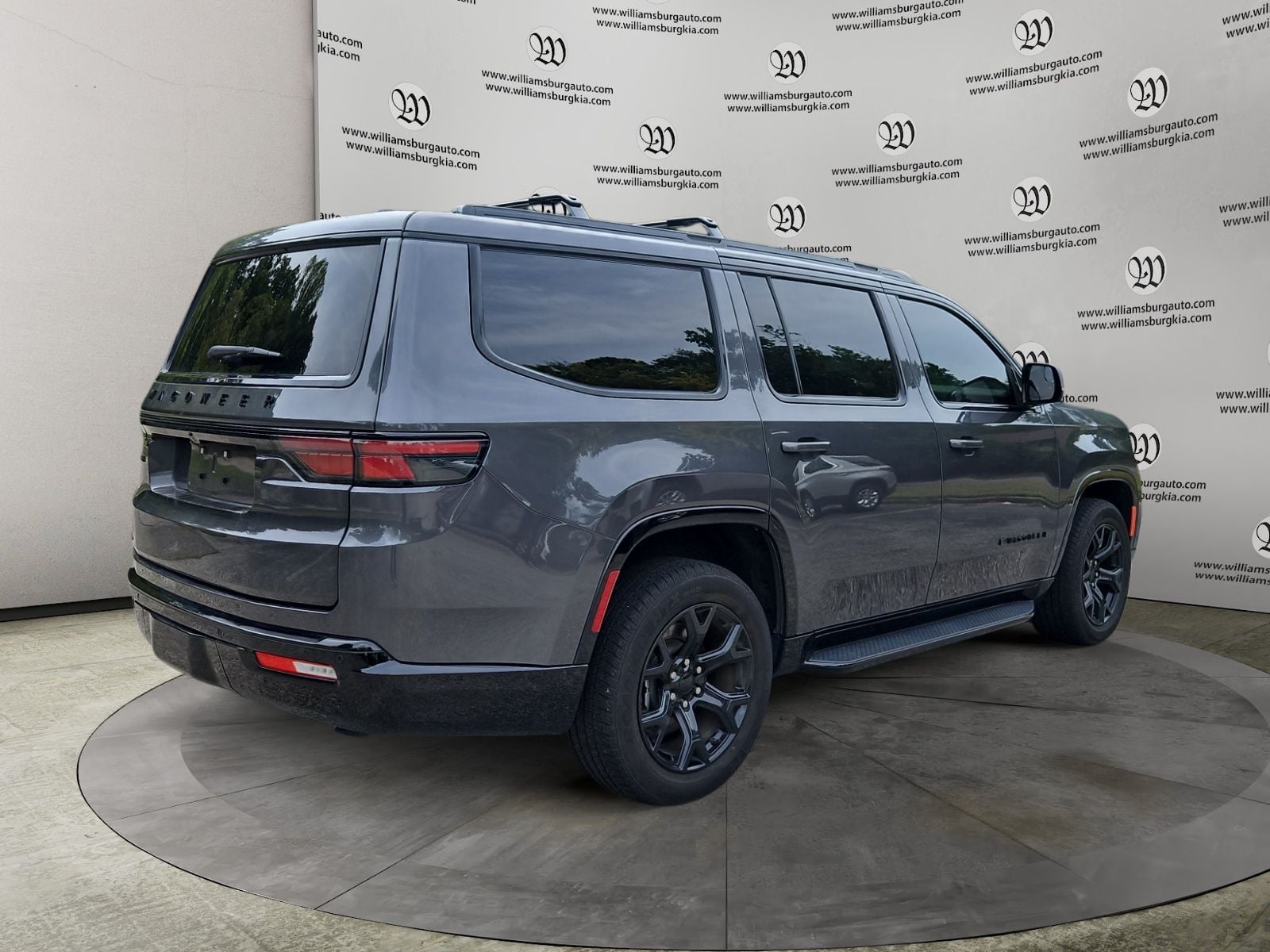 2023 Jeep Wagoneer Series II Photo in Williamsburg VA 23185