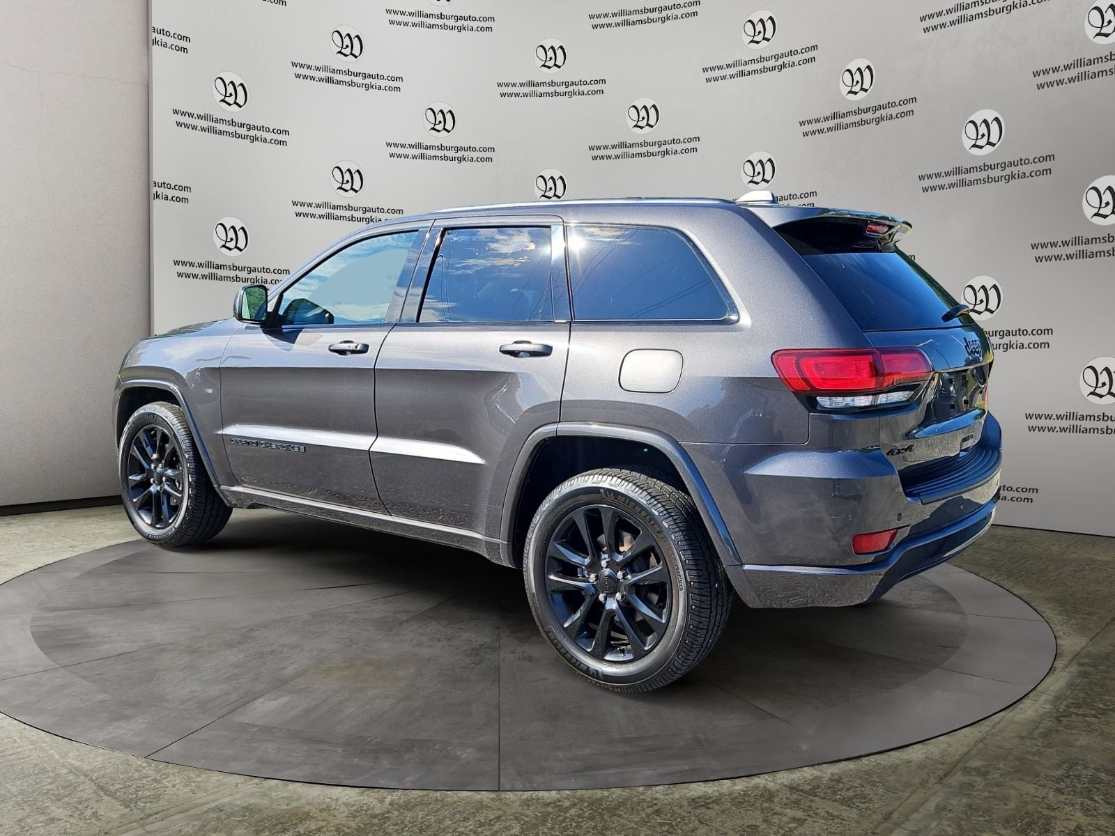 2020 Jeep Grand Cherokee Altitude Photo in Williamsburg VA 23185