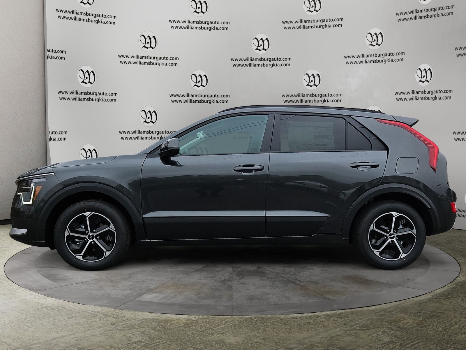 2025 Kia Niro LX Photo in Williamsburg VA 23185