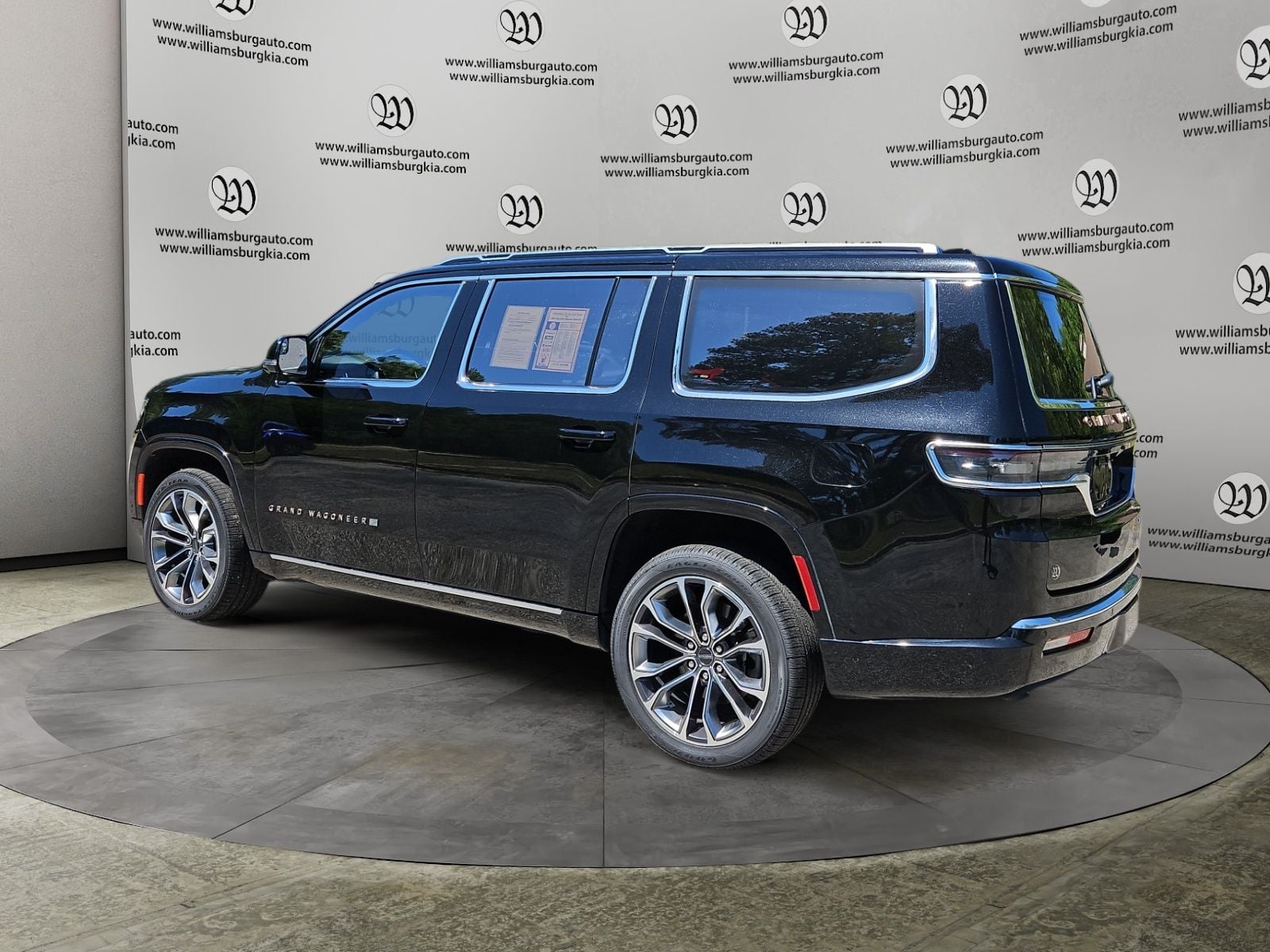 2024 Jeep Grand Wagoneer Series III Photo in Williamsburg VA 23185