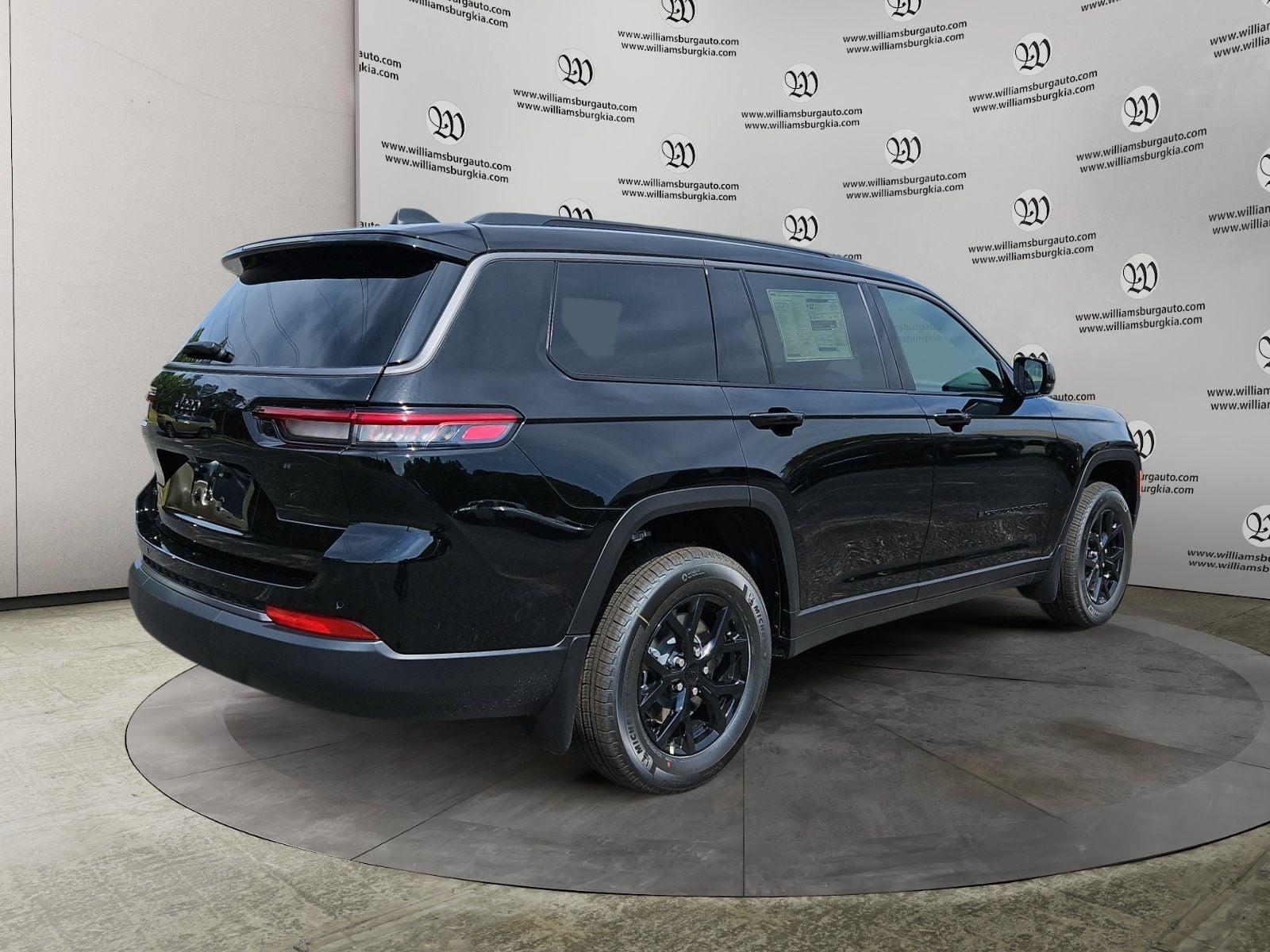 2026 Jeep Grand Cherokee L Altitude Photo in Williamsburg VA 23185