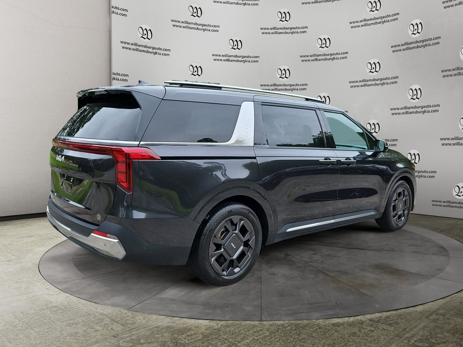 2025 Kia Carnival SX Photo in Williamsburg VA 23185