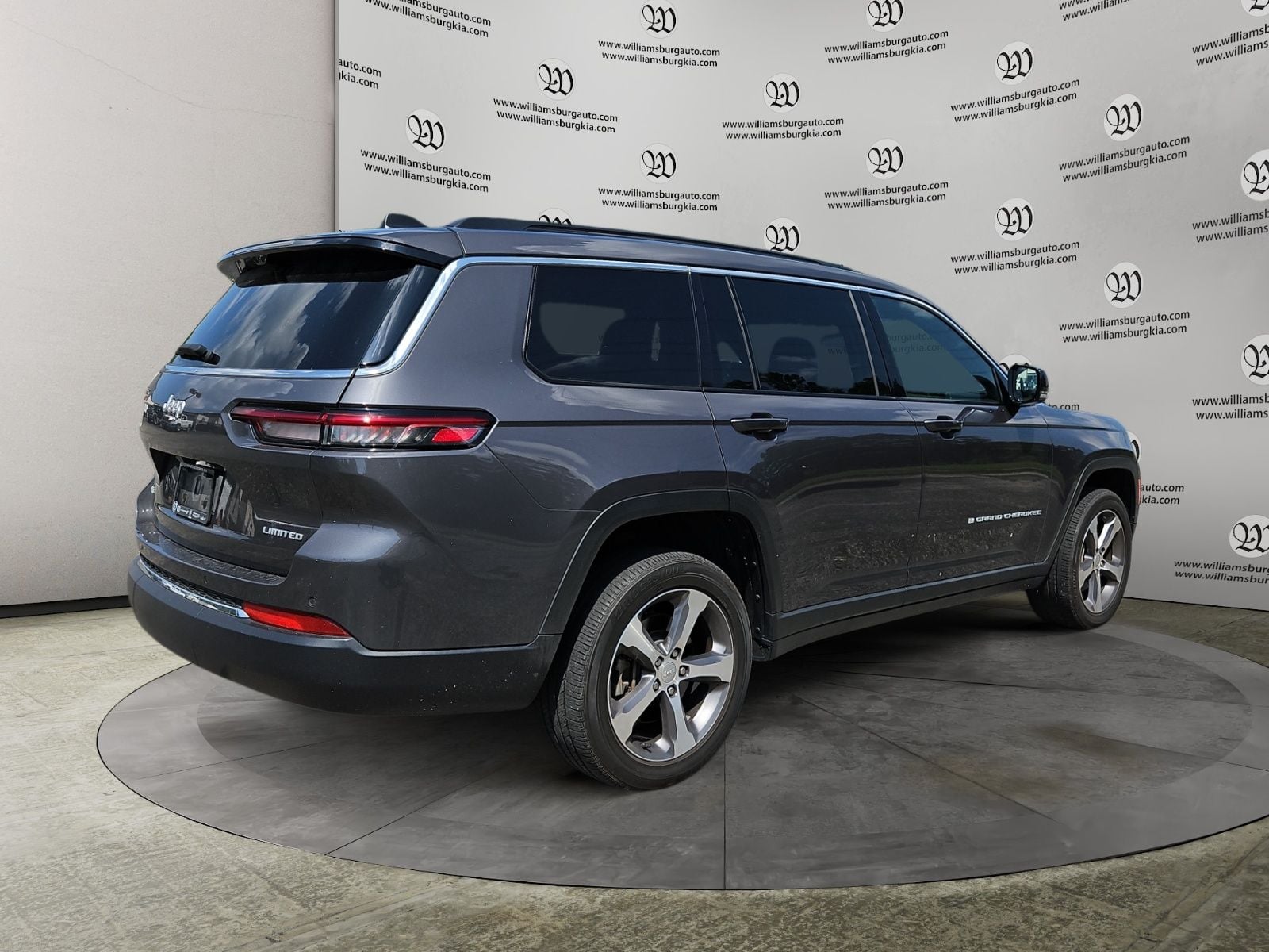 2024 Jeep Grand Cherokee L Limited Photo in Williamsburg VA 23185