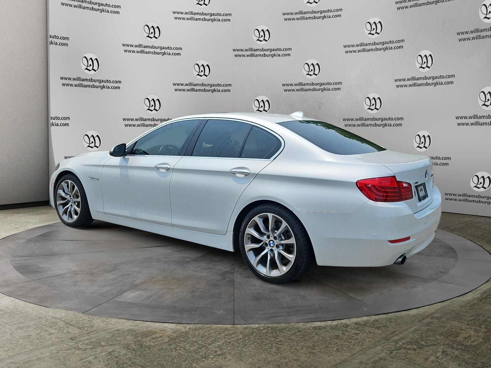 2016 BMW 5 Series 535i xDrive Photo in Williamsburg VA 23185