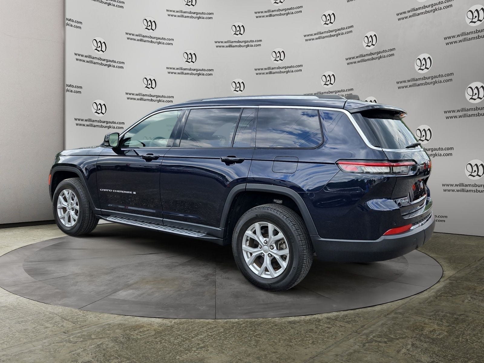 2023 Jeep Grand Cherokee L Limited Photo in Williamsburg VA 23185