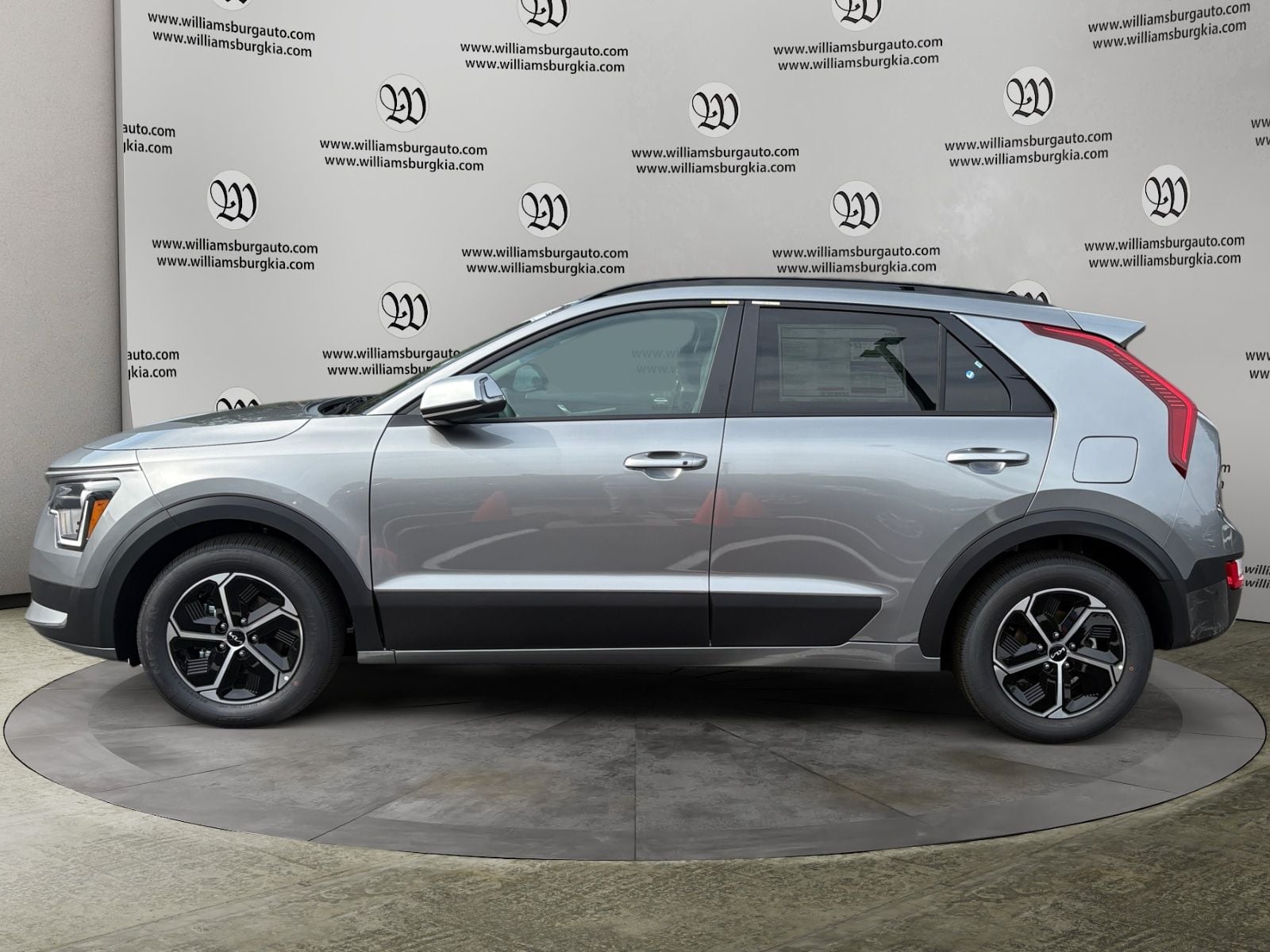 2026 Kia Niro EX Photo in Williamsburg VA 23185
