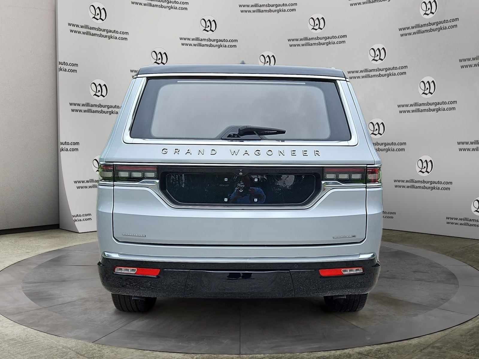 2022 Jeep Grand Wagoneer Series III Photo in Williamsburg VA 23185