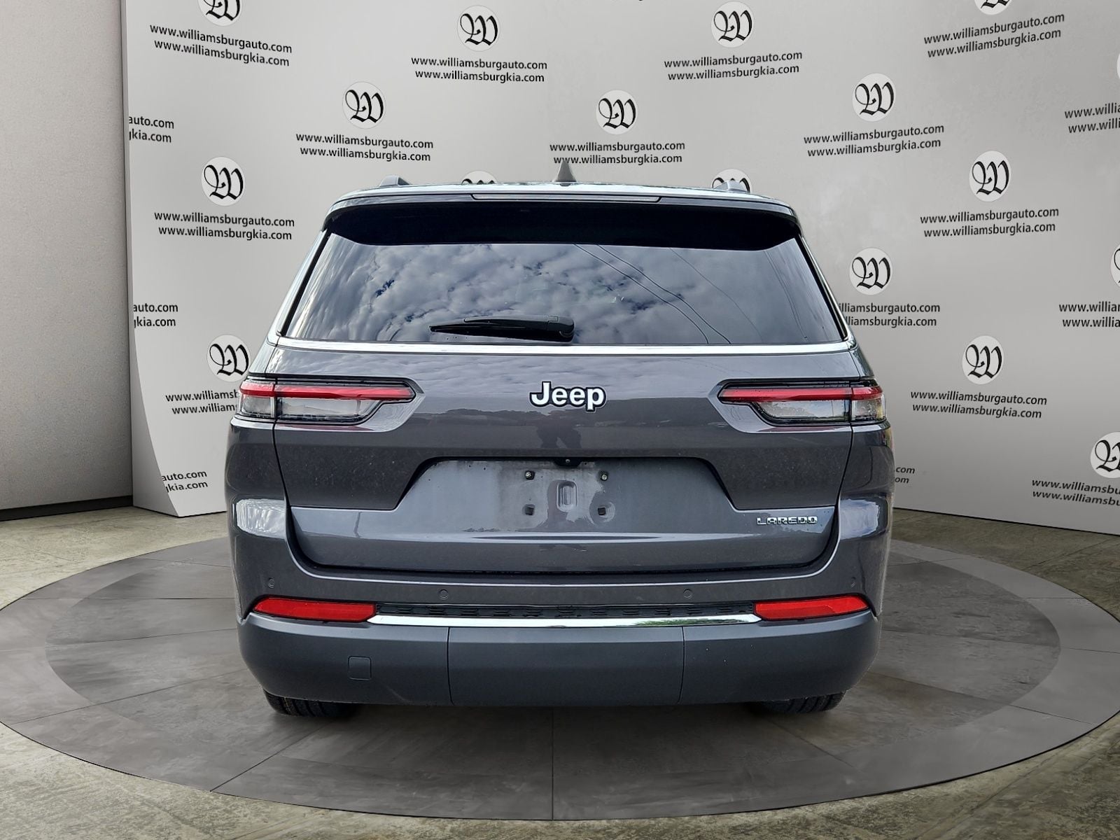 2023 Jeep Grand Cherokee L Laredo Photo in Williamsburg VA 23185