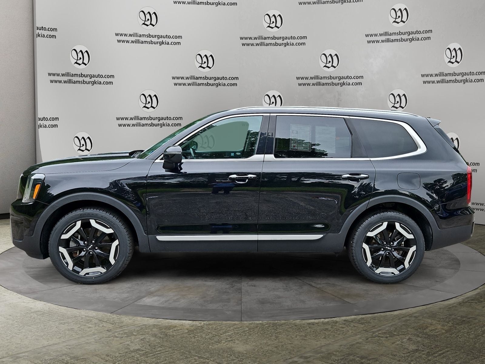 2023 Kia Telluride S Photo in Williamsburg VA 23185