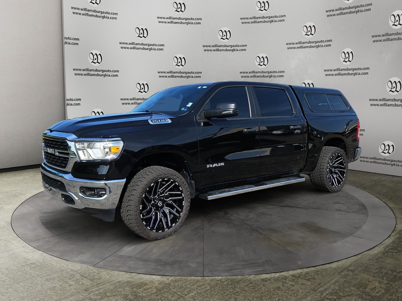 2024 Ram 1500 Big Horn/Lone Star Photo in Williamsburg VA 23185