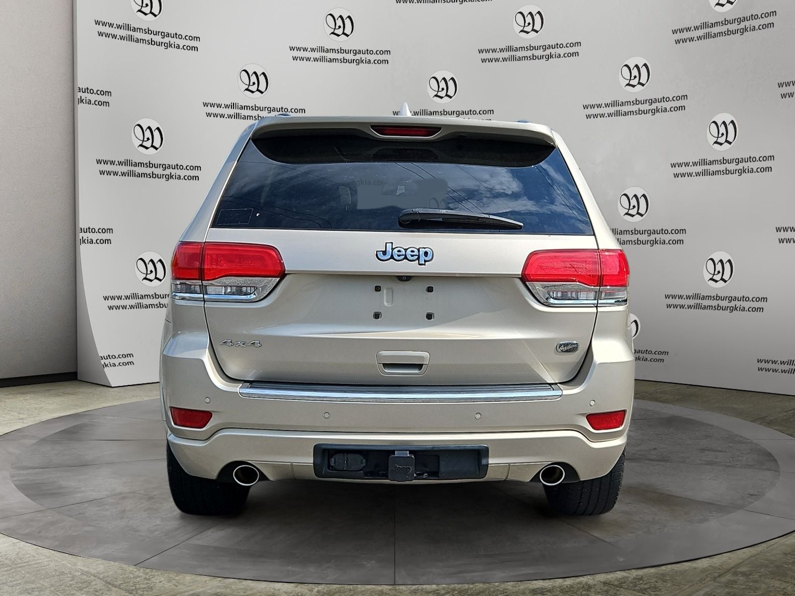 2014 Jeep Grand Cherokee Overland Photo in Williamsburg VA 23185