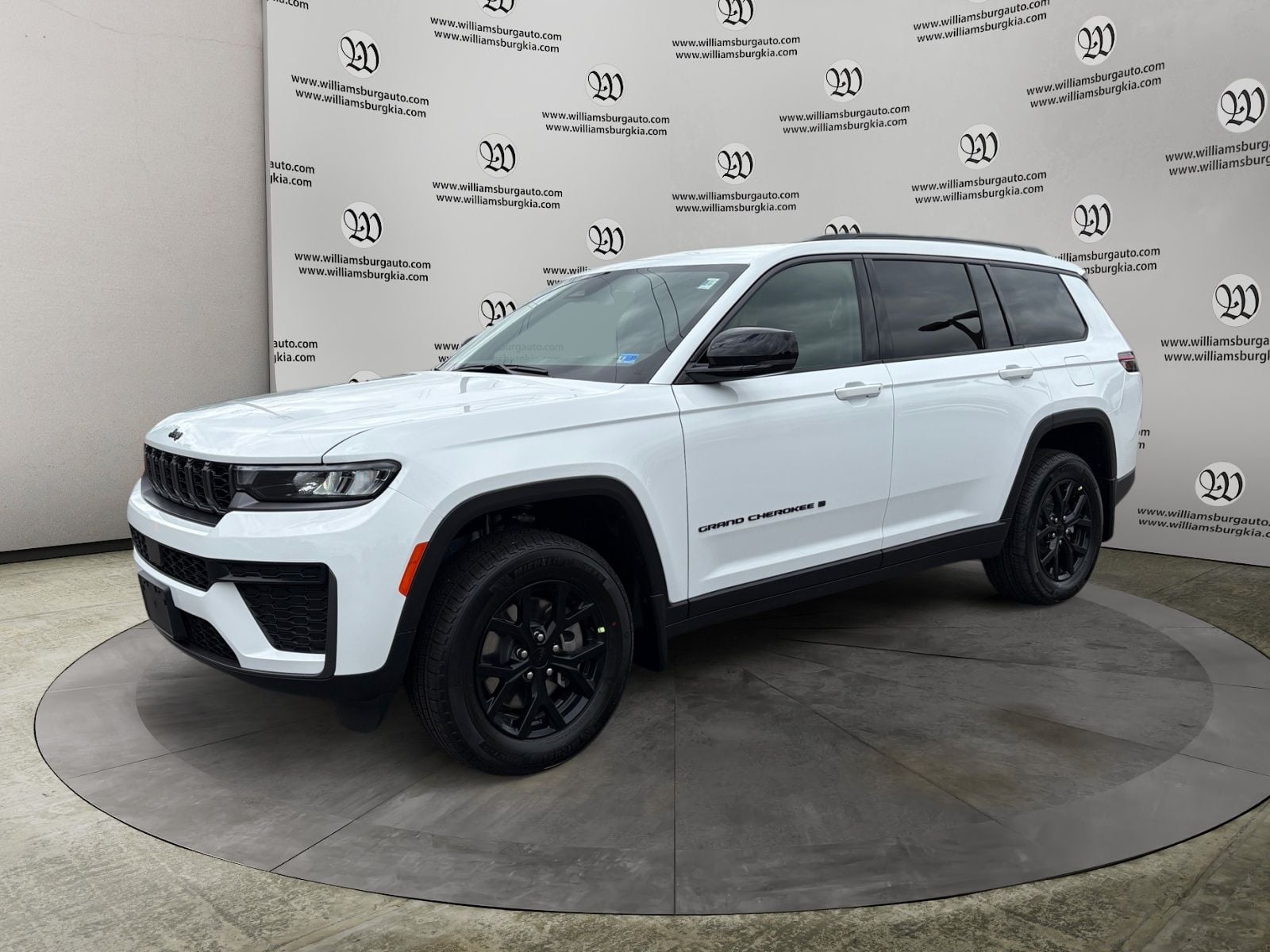 2026 Jeep Grand Cherokee L Altitude Photo in Williamsburg VA 23185