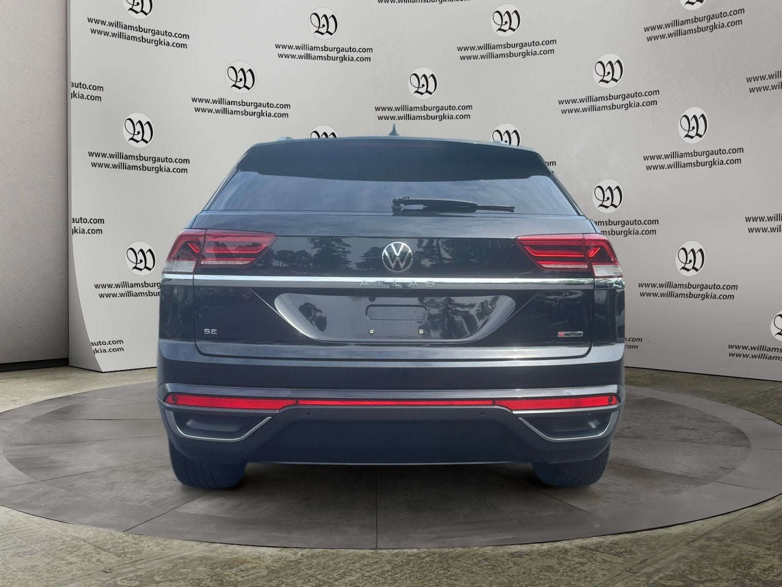 2022 Volkswagen Atlas Cross Sport 2.0T SE w/Technology Photo in Williamsburg VA 23185