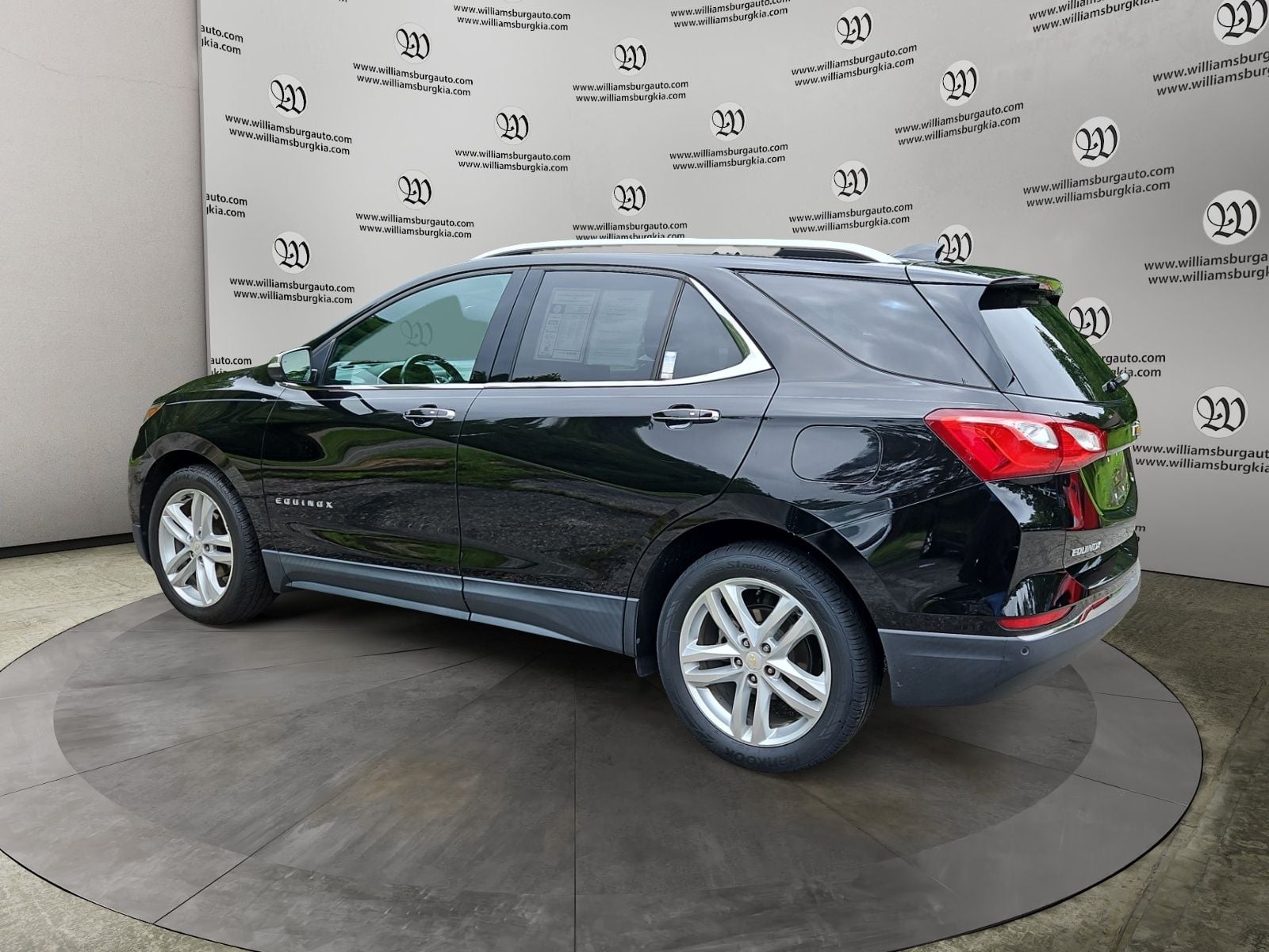 2019 Chevrolet Equinox Premier Photo in Williamsburg VA 23185