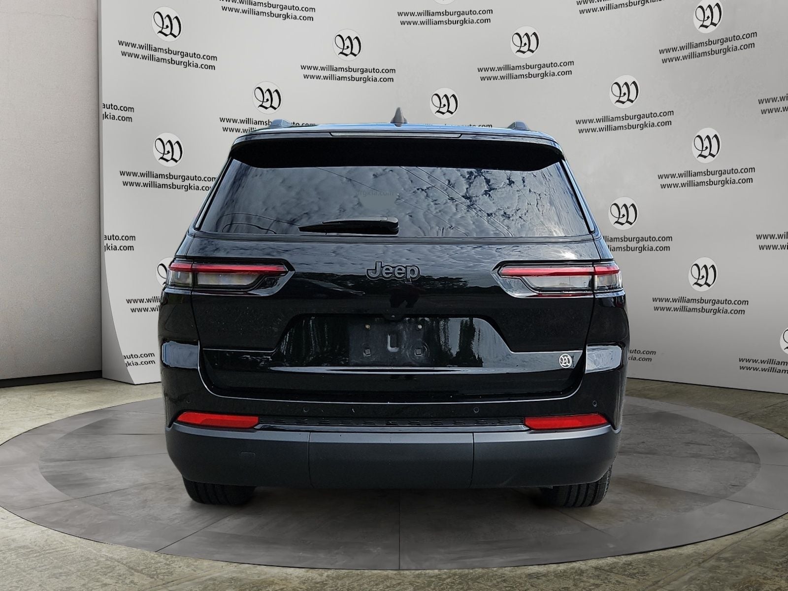 2023 Jeep Grand Cherokee L Altitude Photo in Williamsburg VA 23185