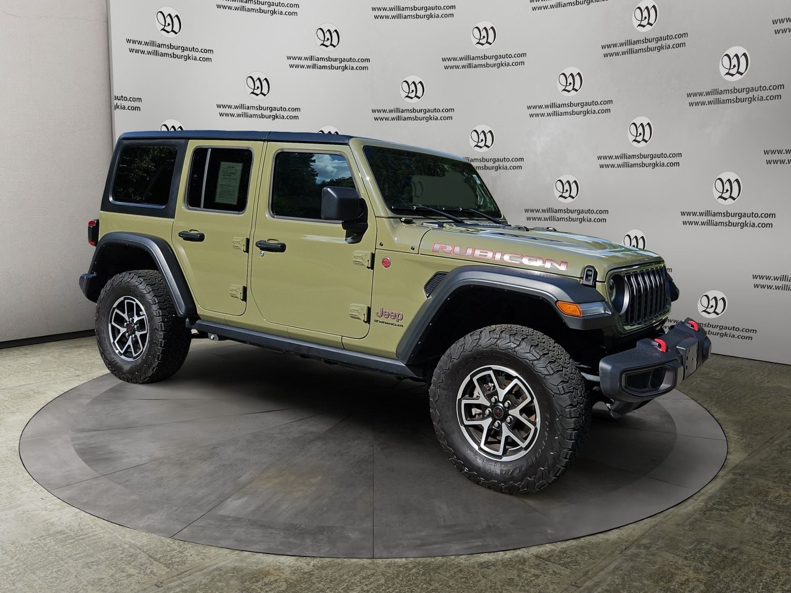 Pre-Owned 2026 Jeep Wrangler Rubicon - photo - 6