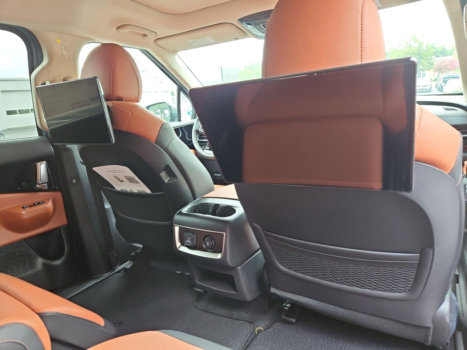 New 2026 Kia Carnival SX Prestige - photo - 17