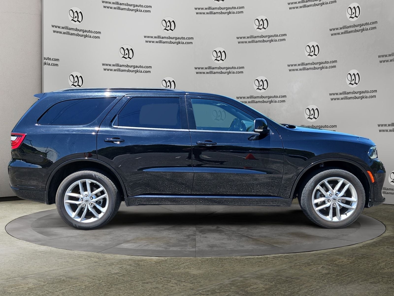 Pre-Owned 2024 Dodge Durango GT Plus - photo - 5