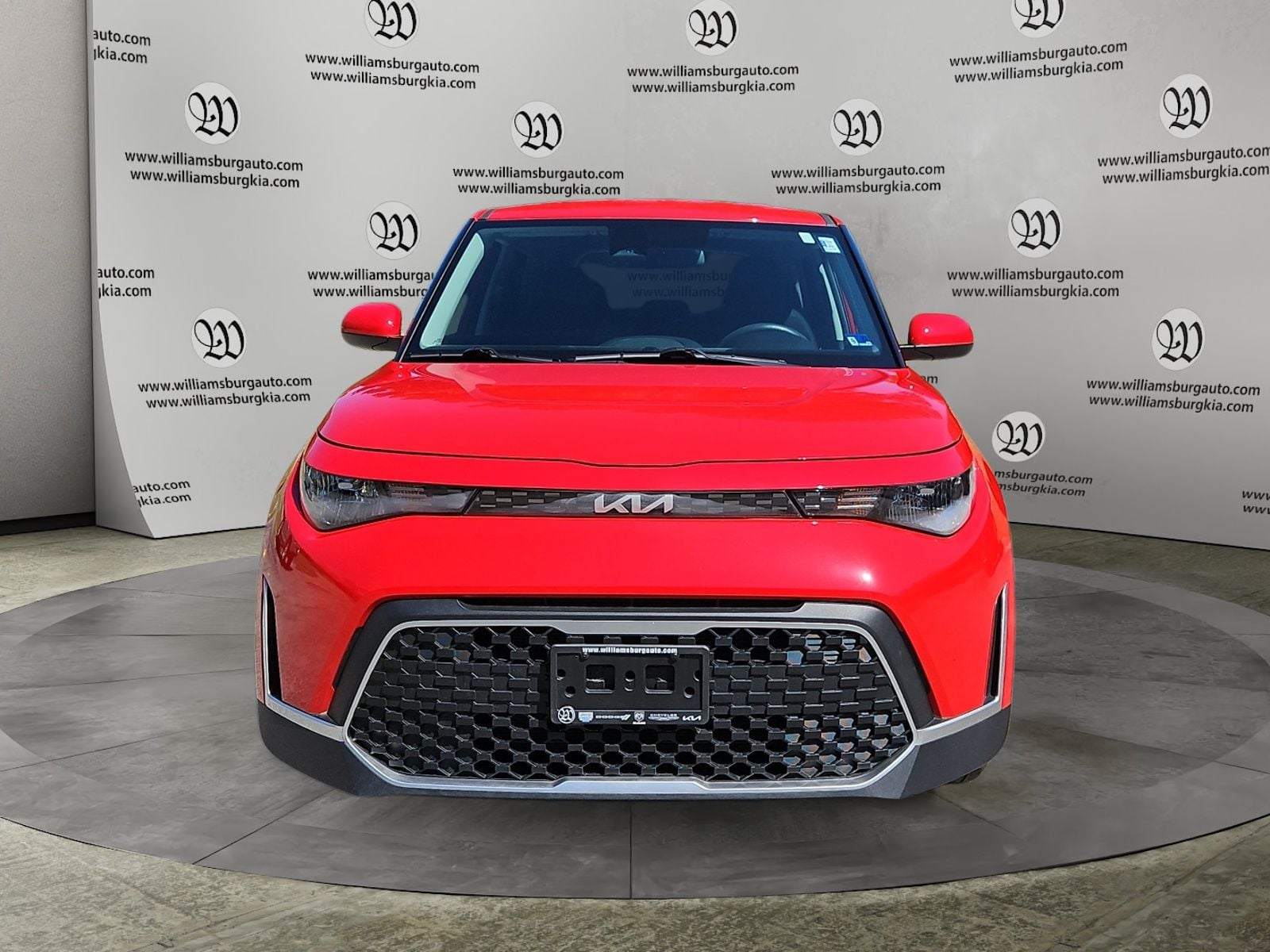 Pre-Owned 2023 Kia Soul LX - photo - 7