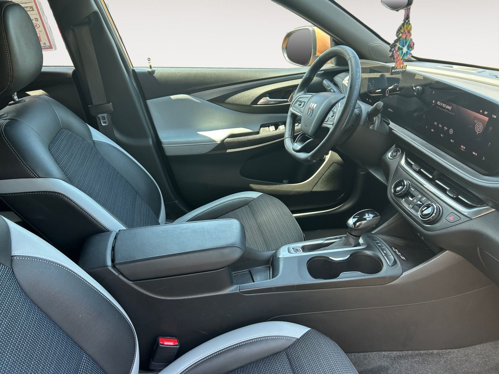 Pre-Owned 2024 Buick Envista Preferred - photo - 14