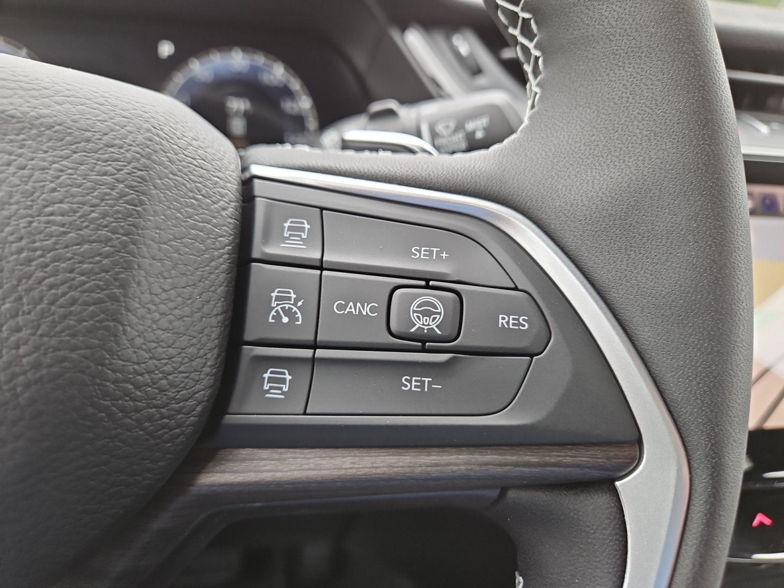 New 2027 Jeep Grand Cherokee Limited Reserve - photo - 25