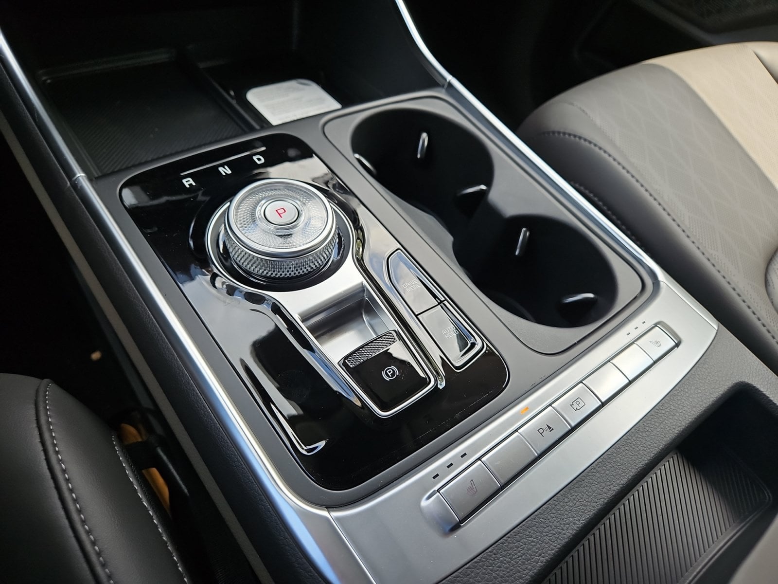 New 2026 Kia Carnival Hybrid EX - photo - 27