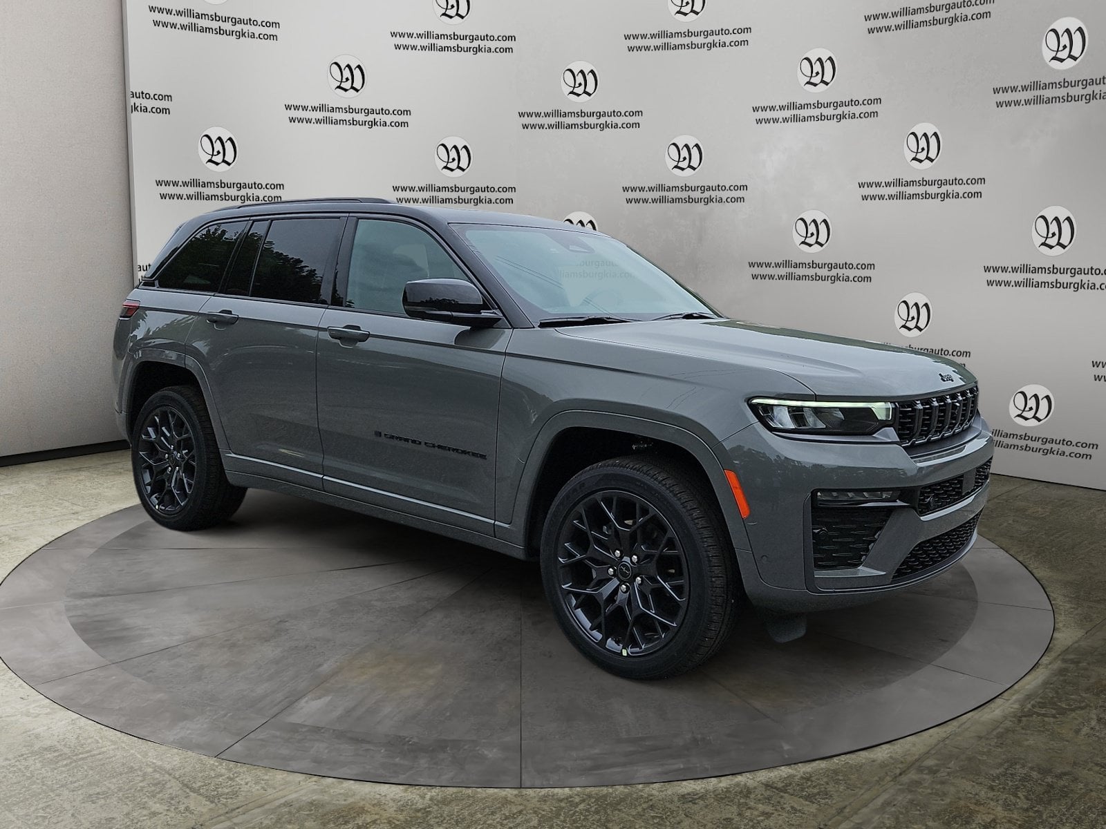 New 2027 Jeep Grand Cherokee Summit - photo - 6