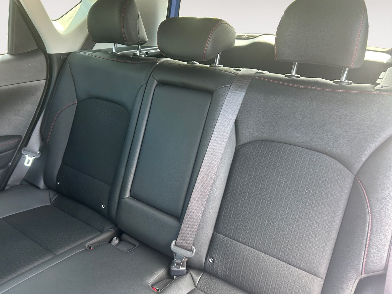 Pre-Owned 2024 Kia Soul GT-Line - photo - 12
