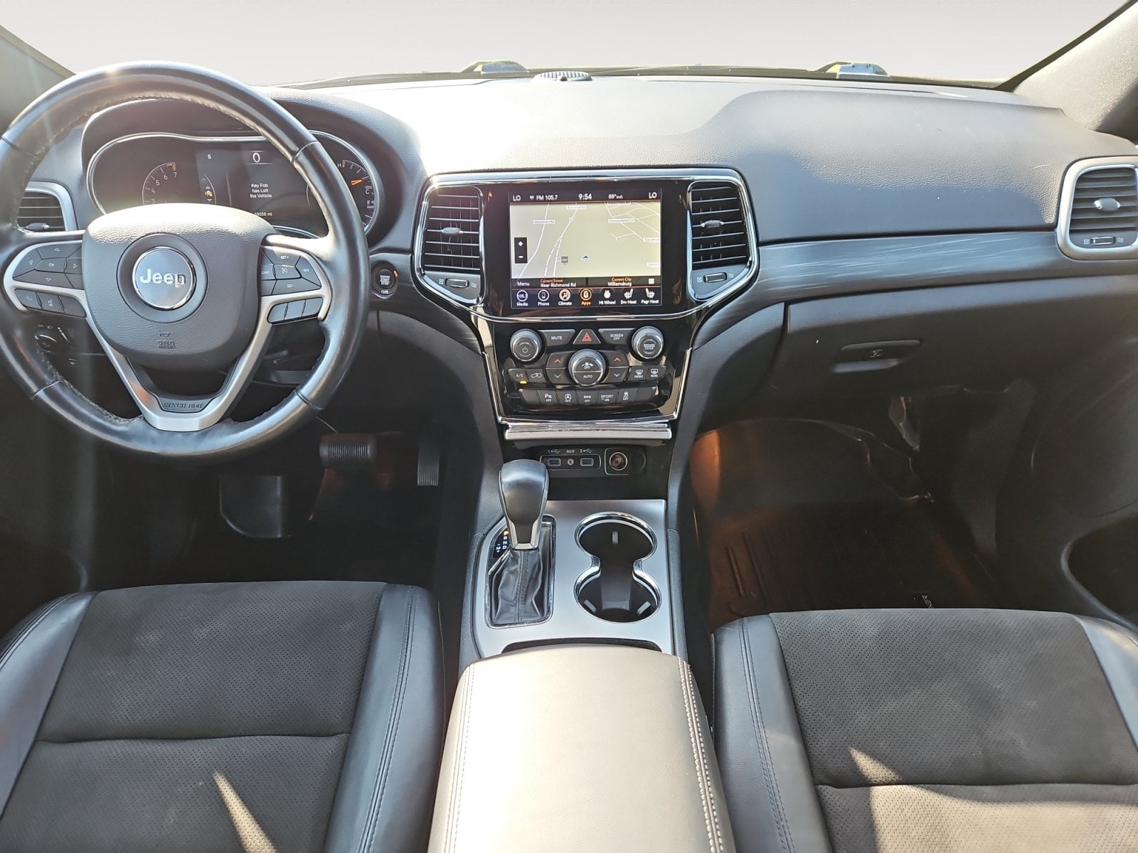 Pre-Owned 2020 Jeep Grand Cherokee Altitude - photo - 9