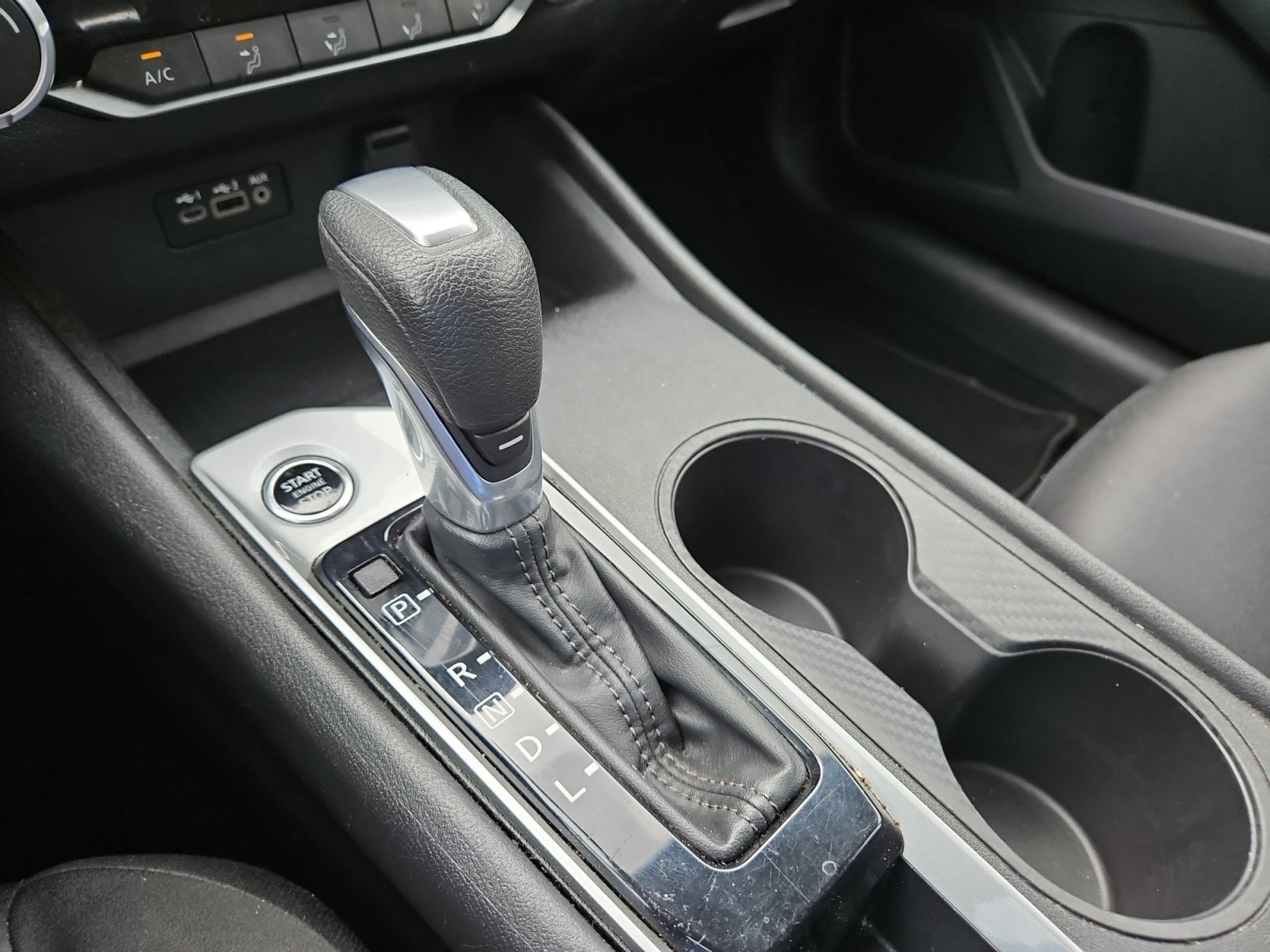 Pre-Owned 2025 Nissan Altima 2.5 SV - photo - 26