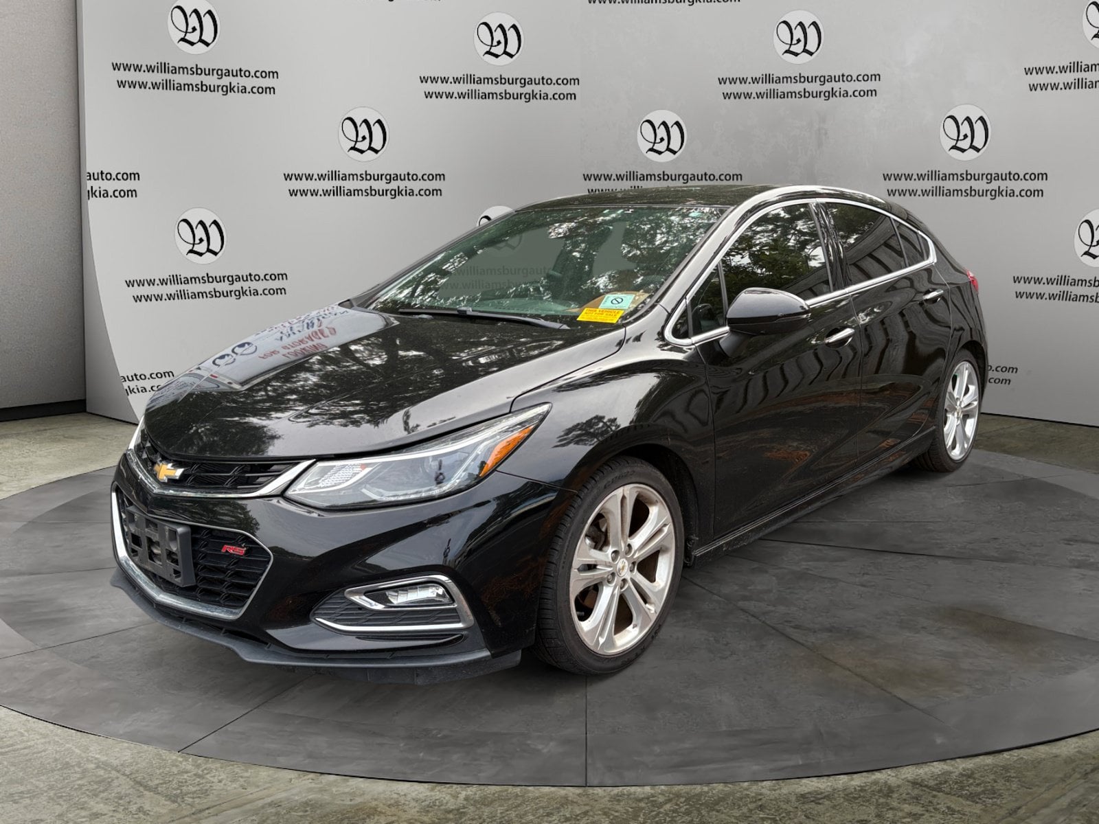 Pre-Owned 2017 Chevrolet Cruze Premier - photo - 0