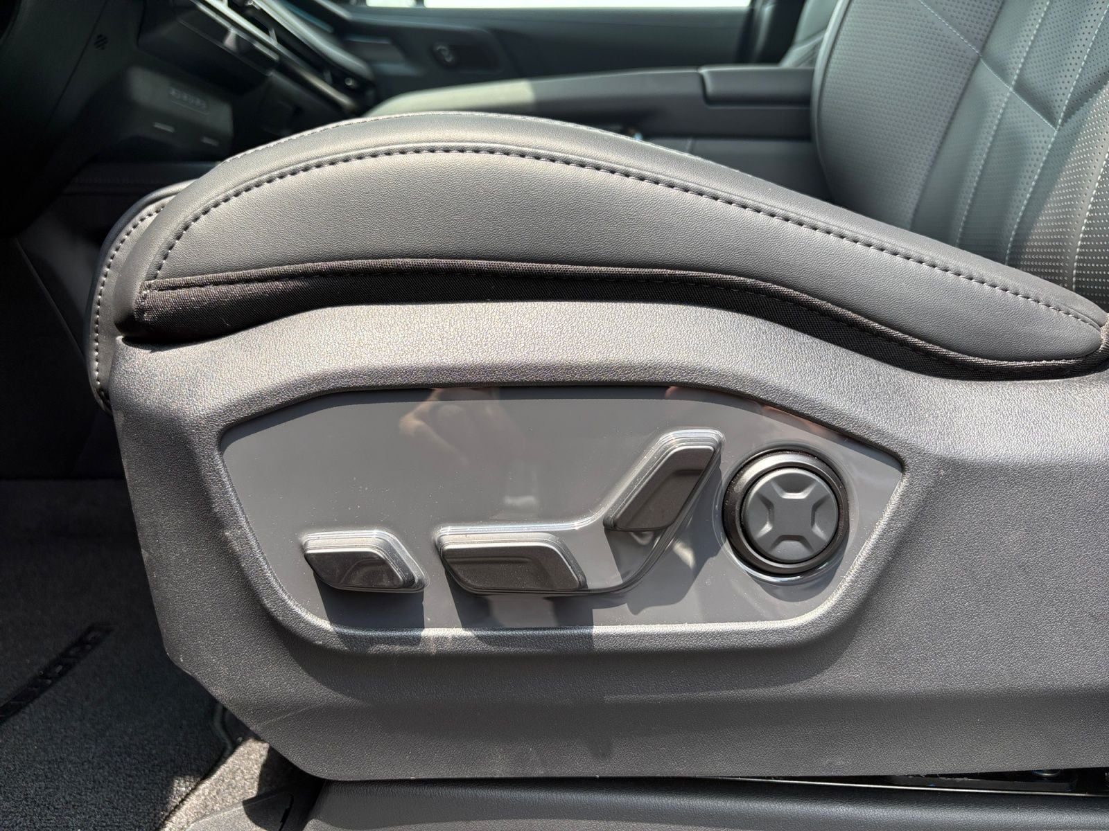 New 2027 Kia Telluride Hybrid X-Line SX - photo - 22