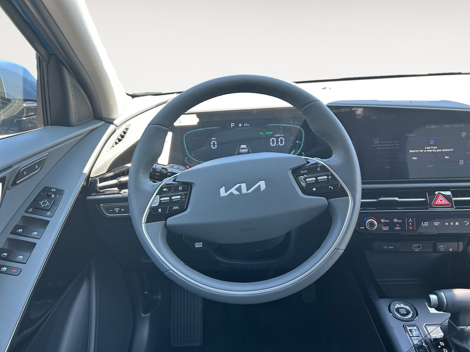 New 2026 Kia Niro SX - photo - 11