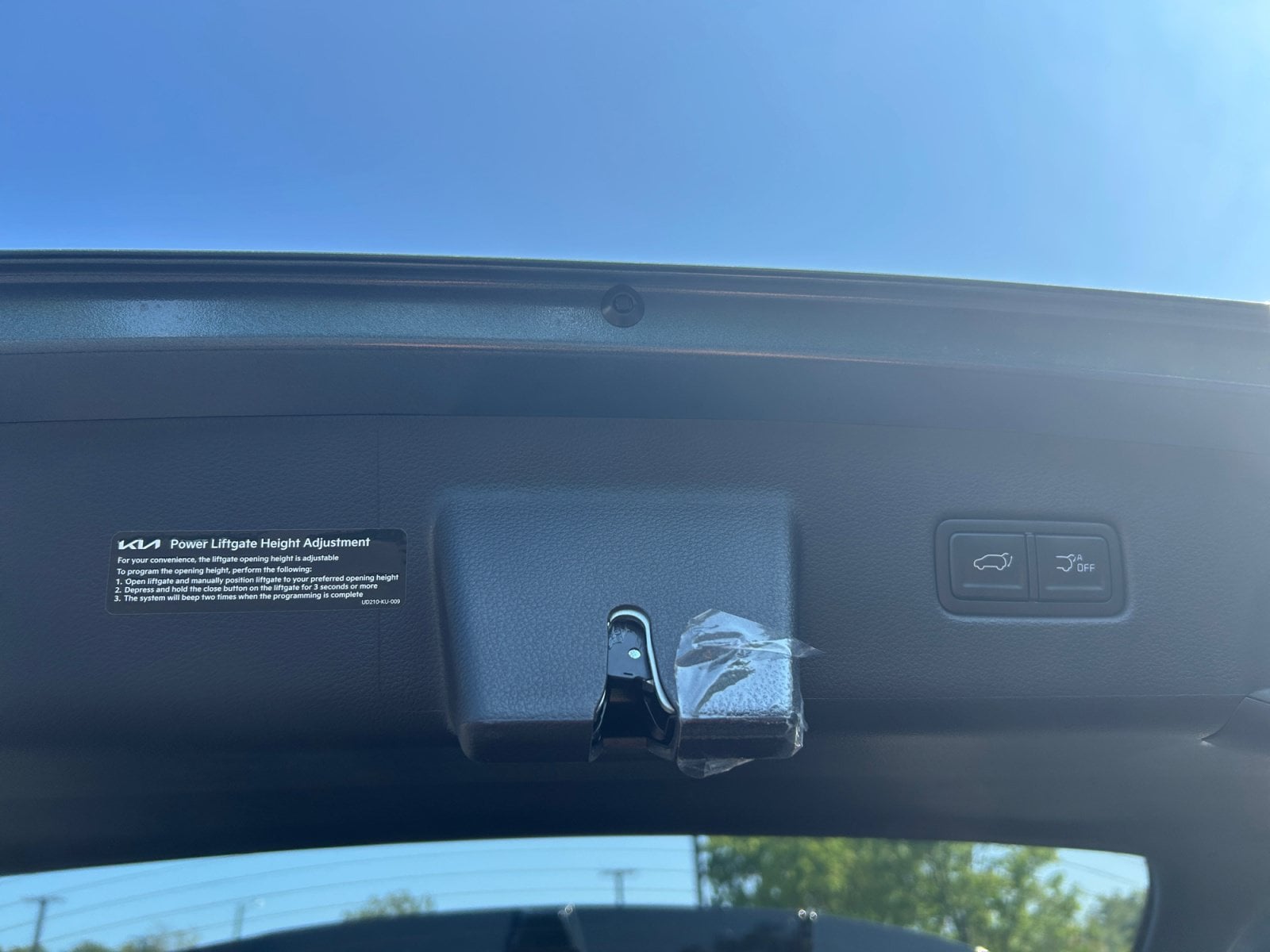 New 2027 Kia Carnival Hybrid SX Prestige - photo - 21