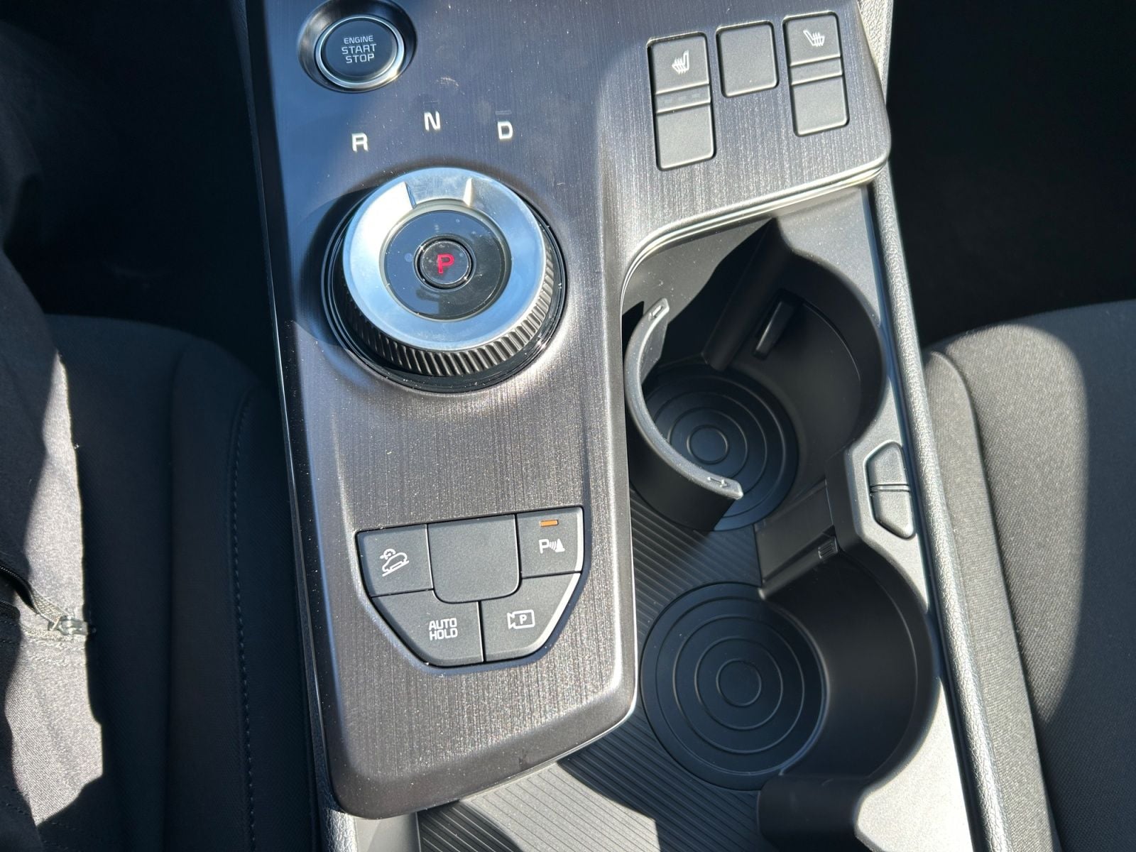 New 2027 Kia Sportage Hybrid S - photo - 24