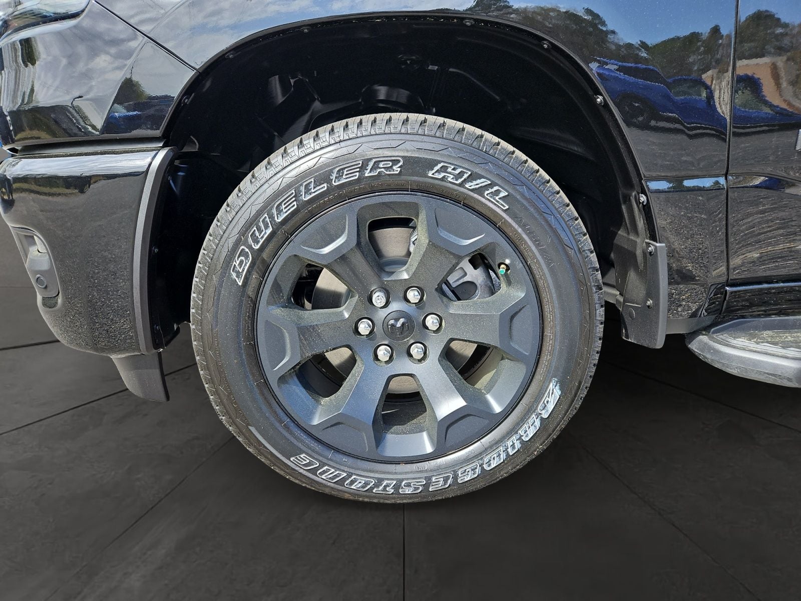 New 2026 Ram 1500 Express - photo - 13