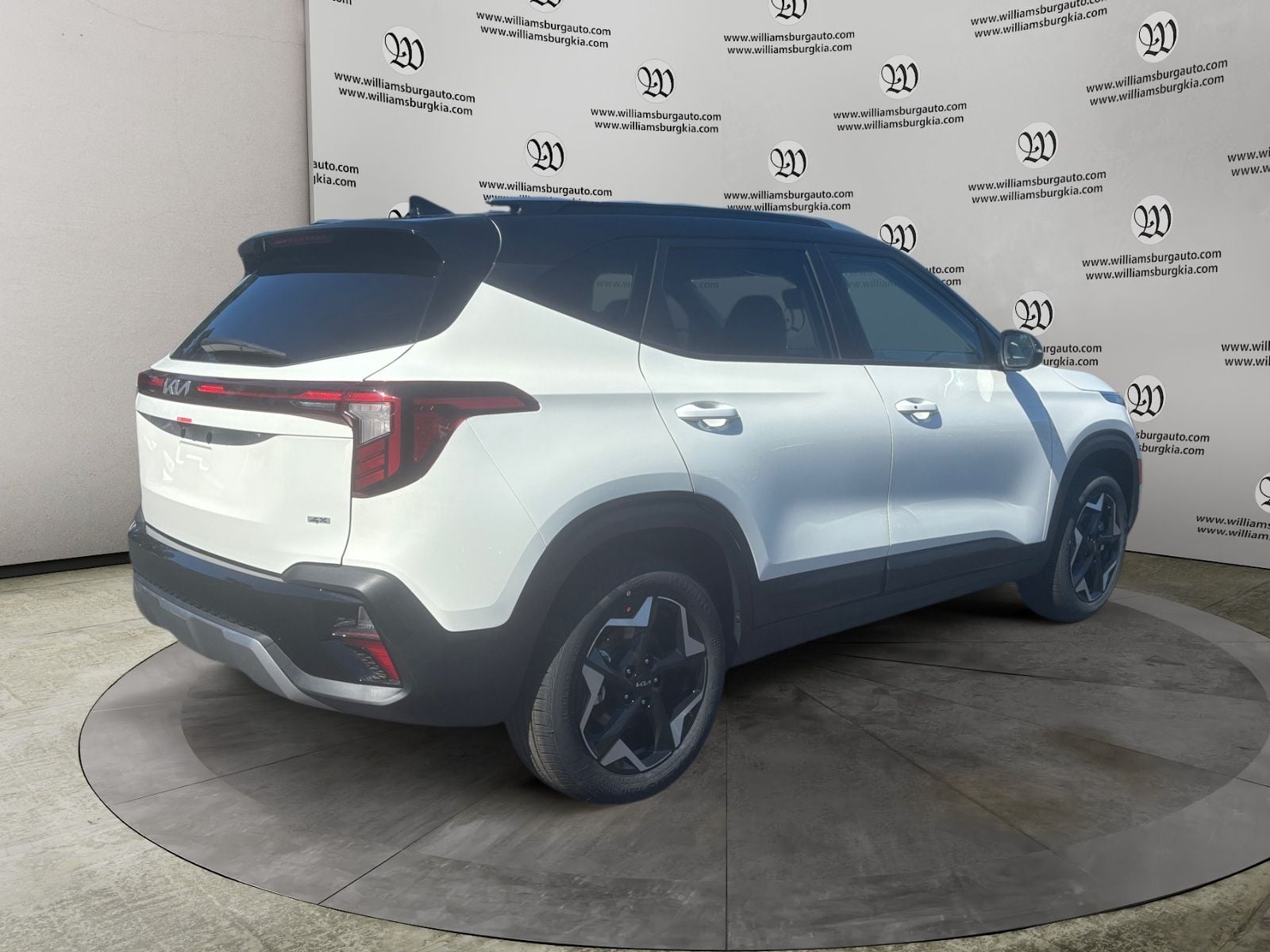 New 2026 Kia Seltos S - photo - 4