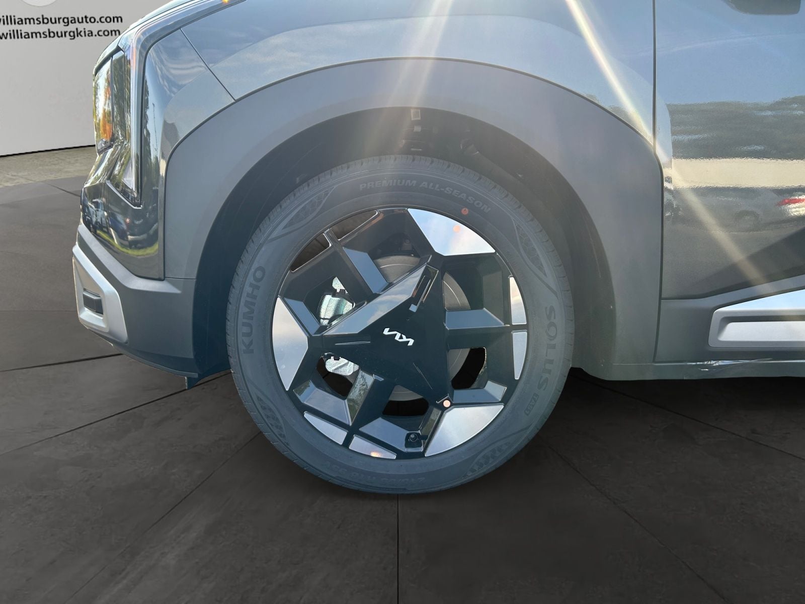 New 2027 Kia Seltos S - photo - 13