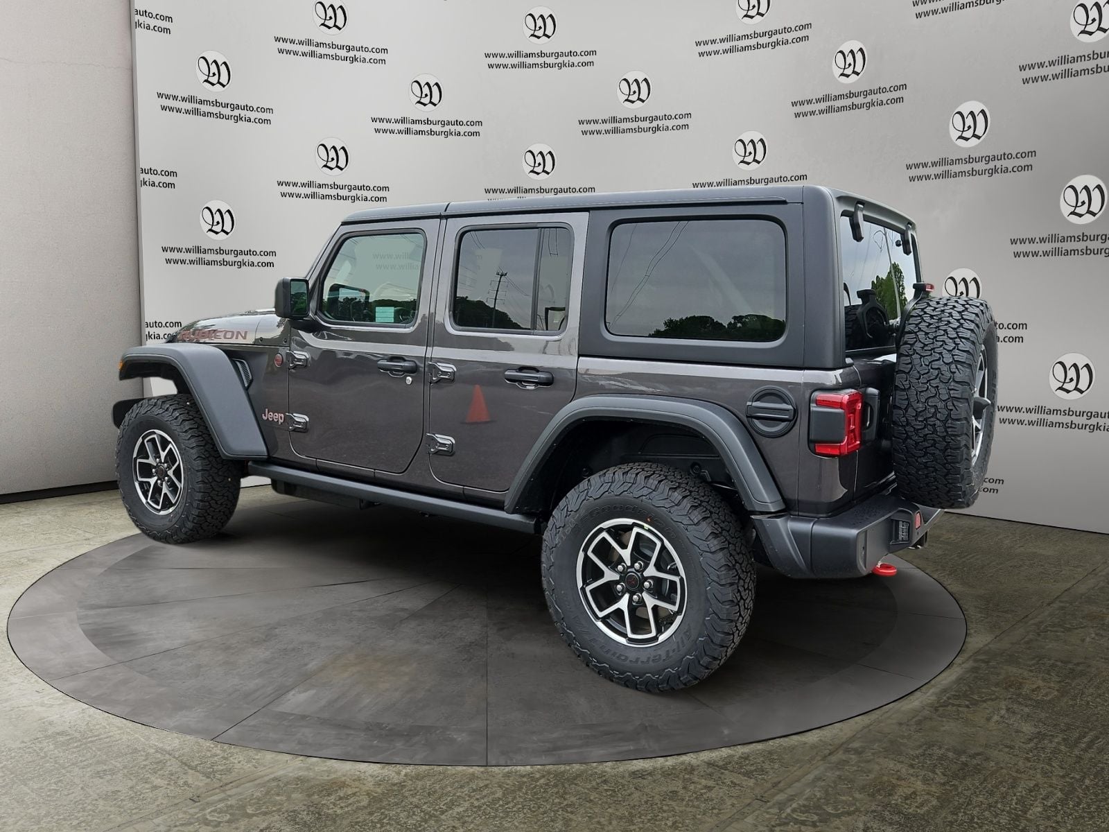 New 2026 Jeep Wrangler Rubicon - photo - 2