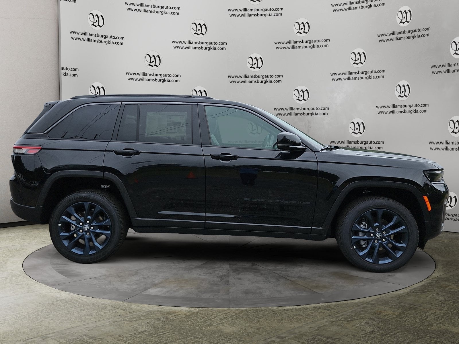 New 2026 Jeep Grand Cherokee - photo - 5