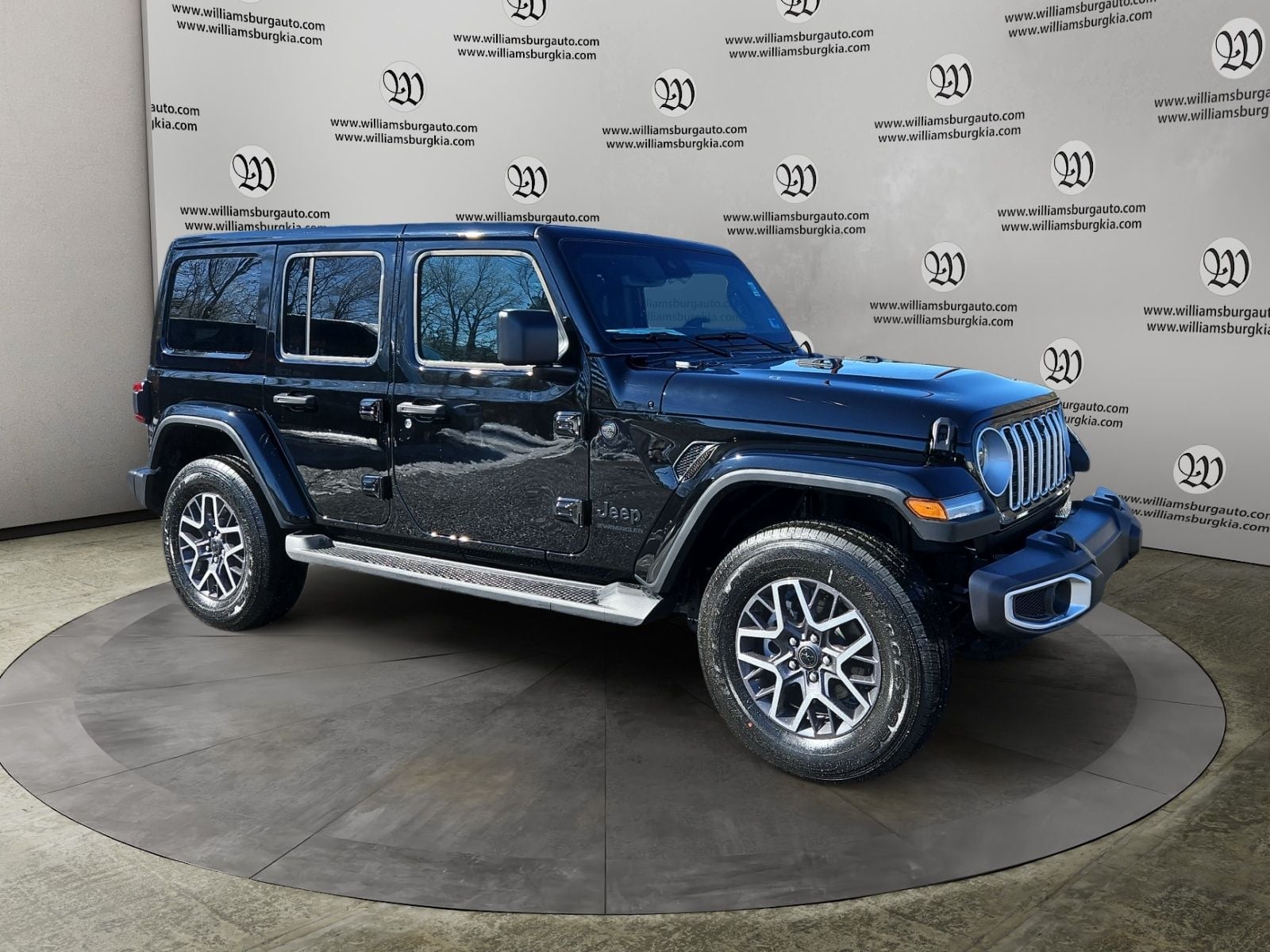 New 2025 Jeep Wrangler Sahara - photo - 6