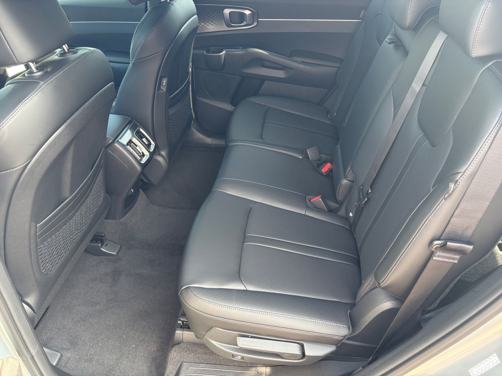 New 2026 Kia Sorento S - photo - 16