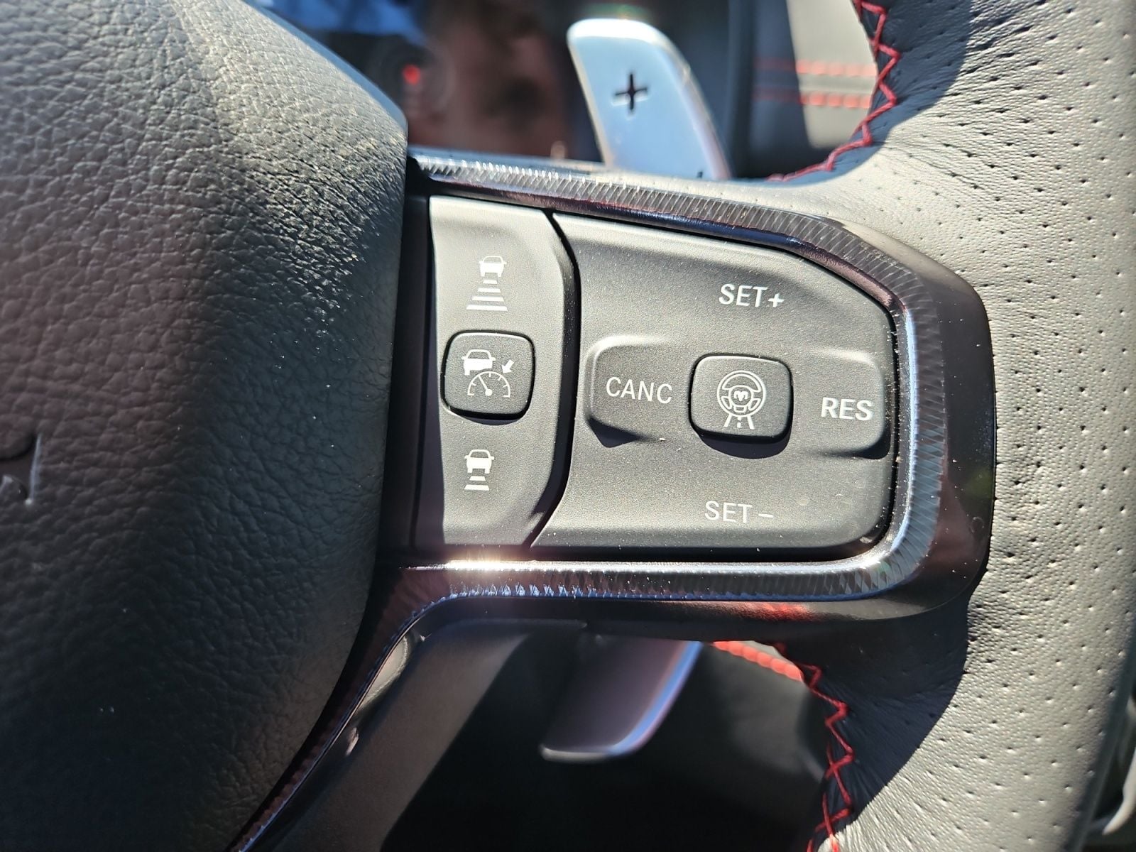 New 2026 Ram 1500 RHO - photo - 24