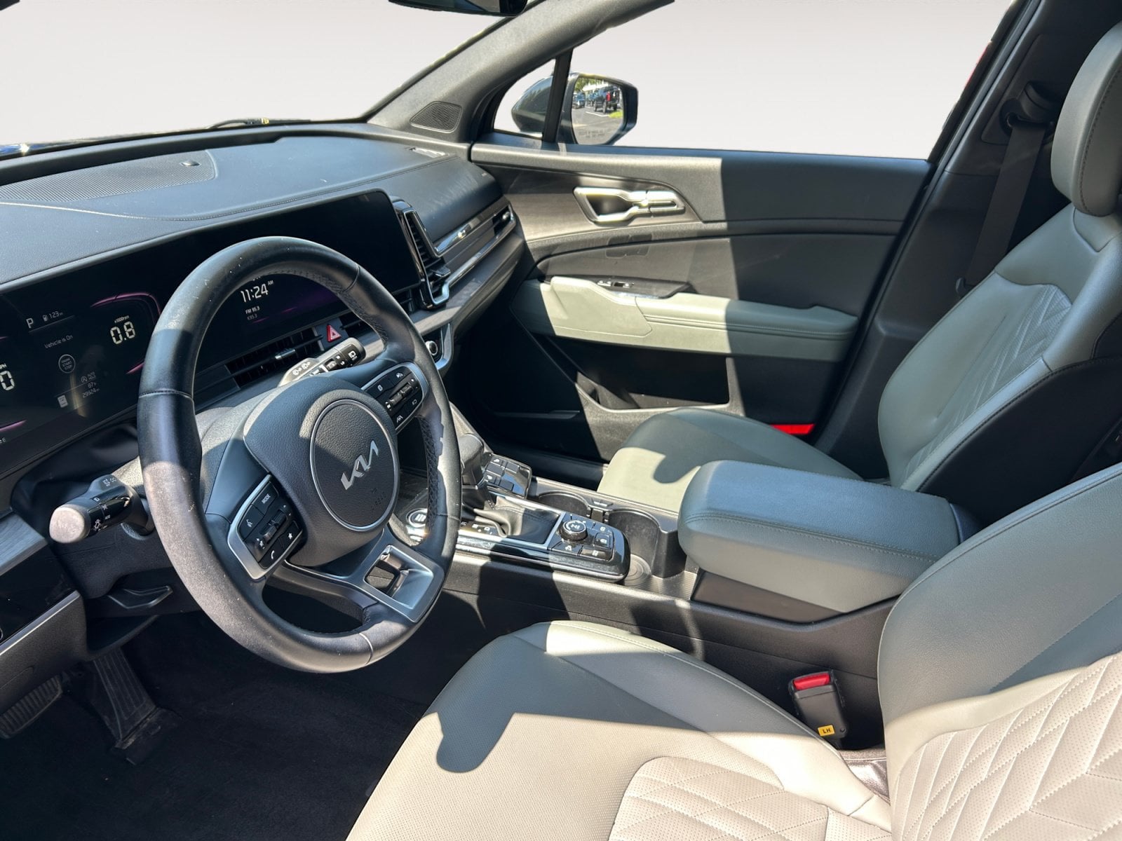 Pre-Owned 2024 Kia Sportage X-Line - photo - 8