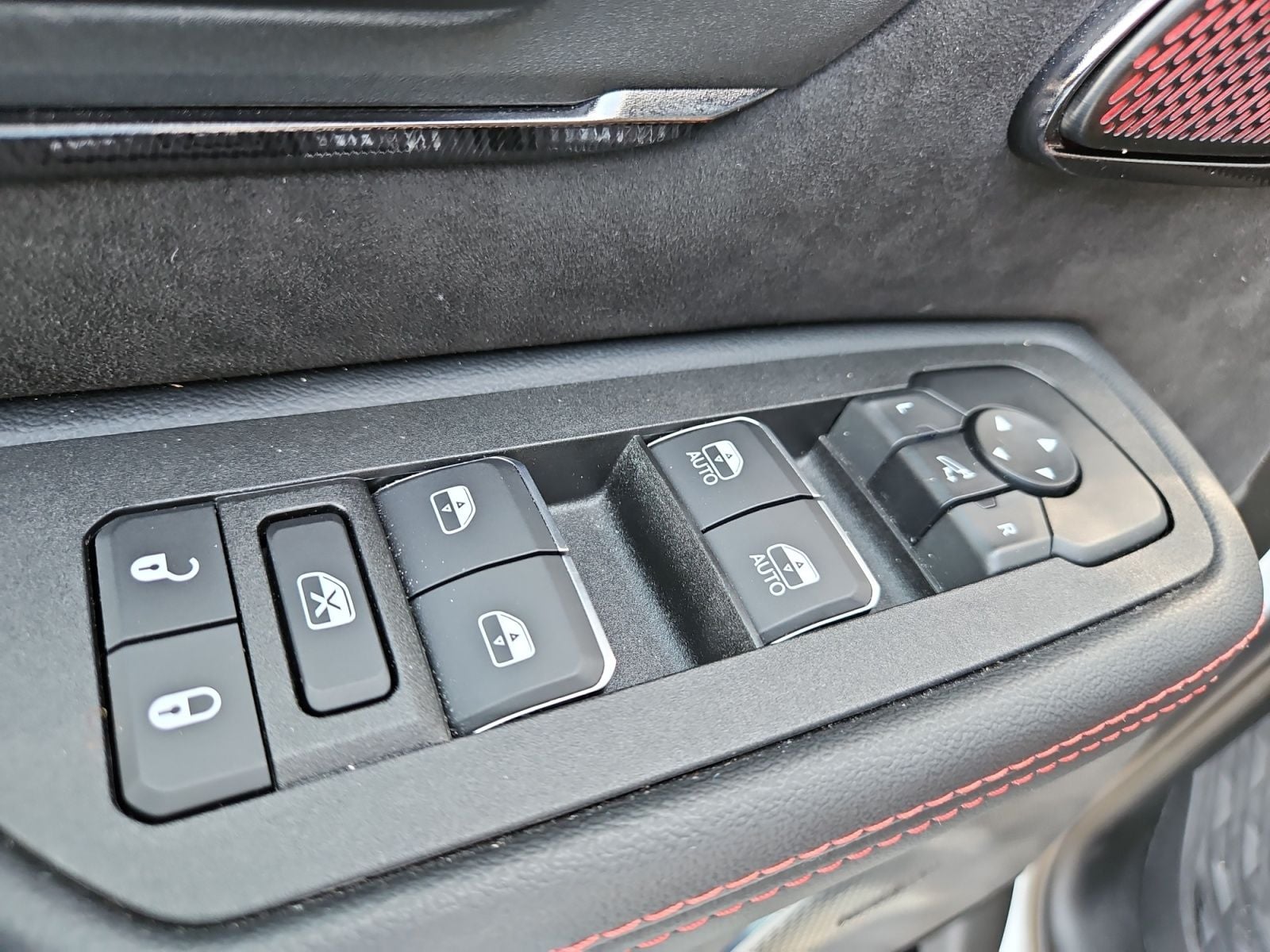Pre-Owned 2025 Ram 1500 RHO - photo - 20