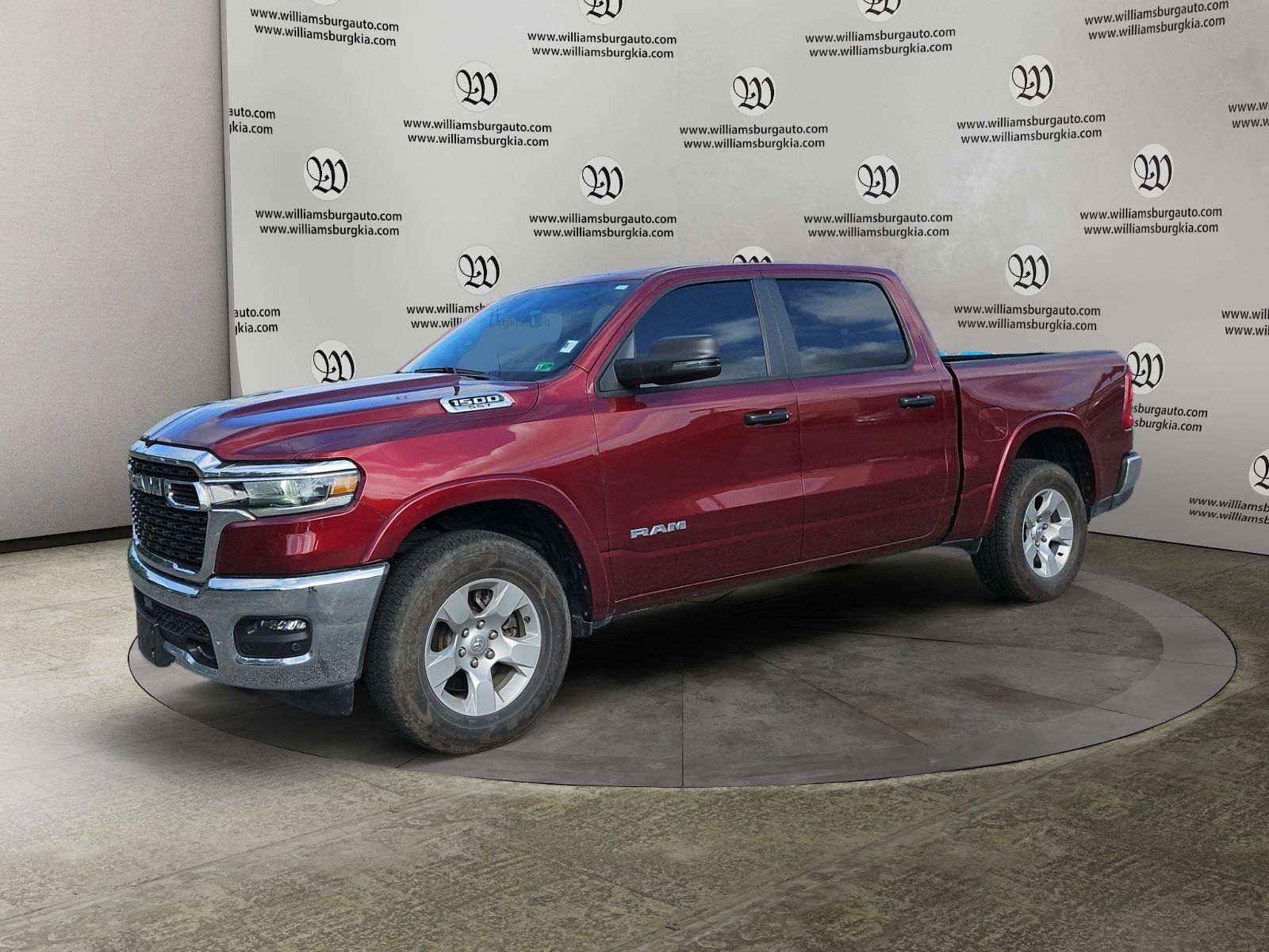 Pre-Owned 2025 Ram 1500 Big Horn/Lone Star - photo - 0